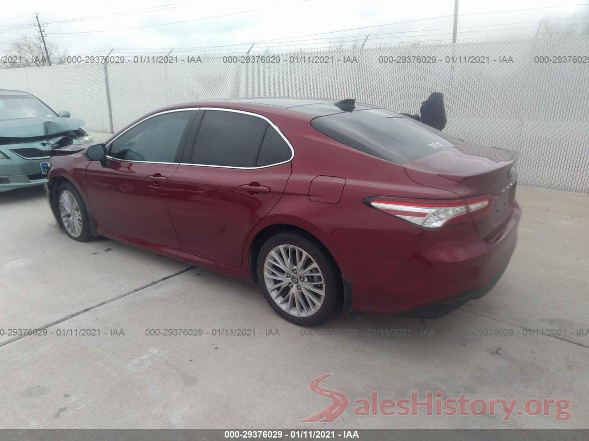 4T1B11HKXKU752393 2019 TOYOTA CAMRY