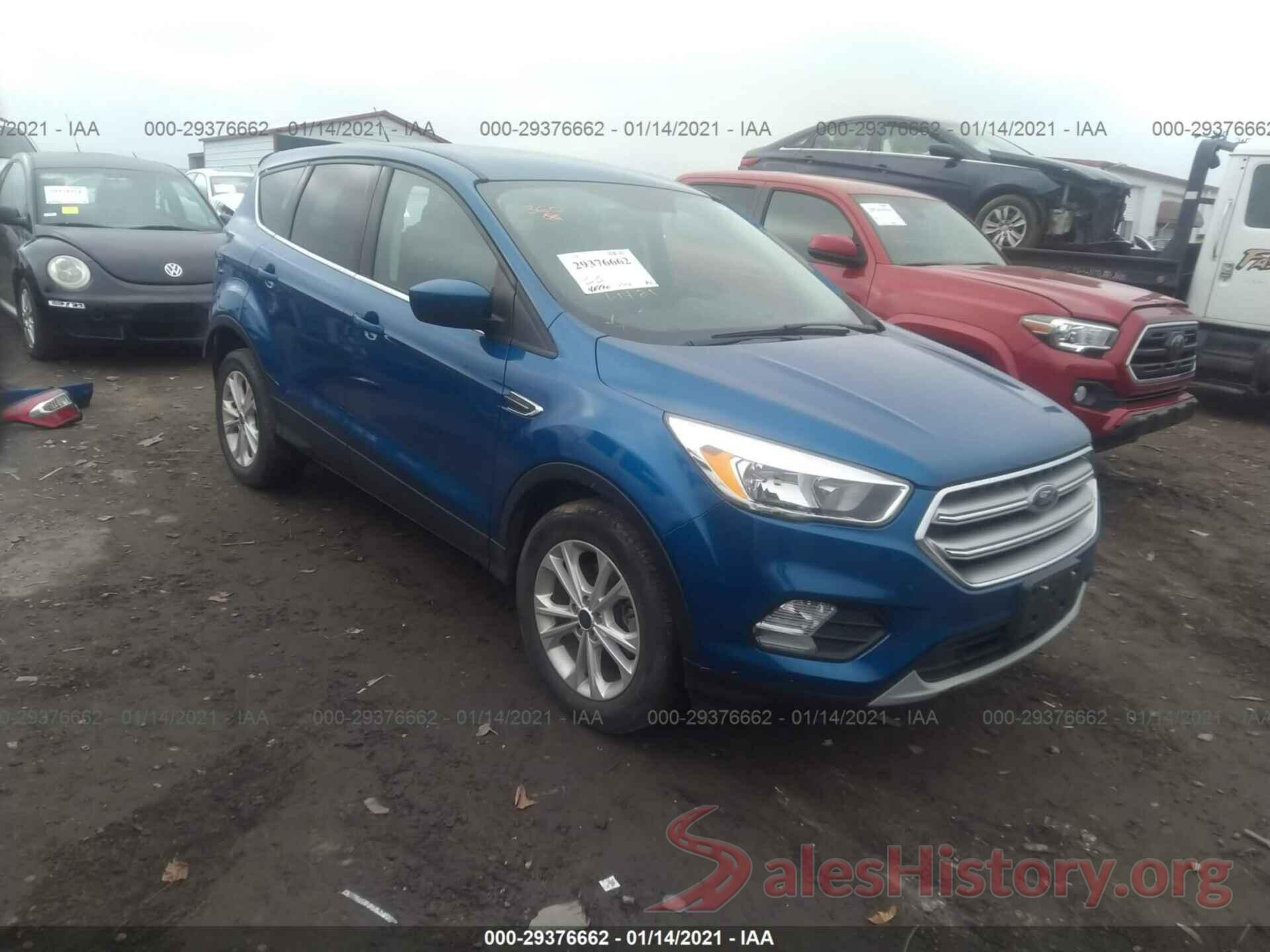 1FMCU0GD0HUC19826 2017 FORD ESCAPE