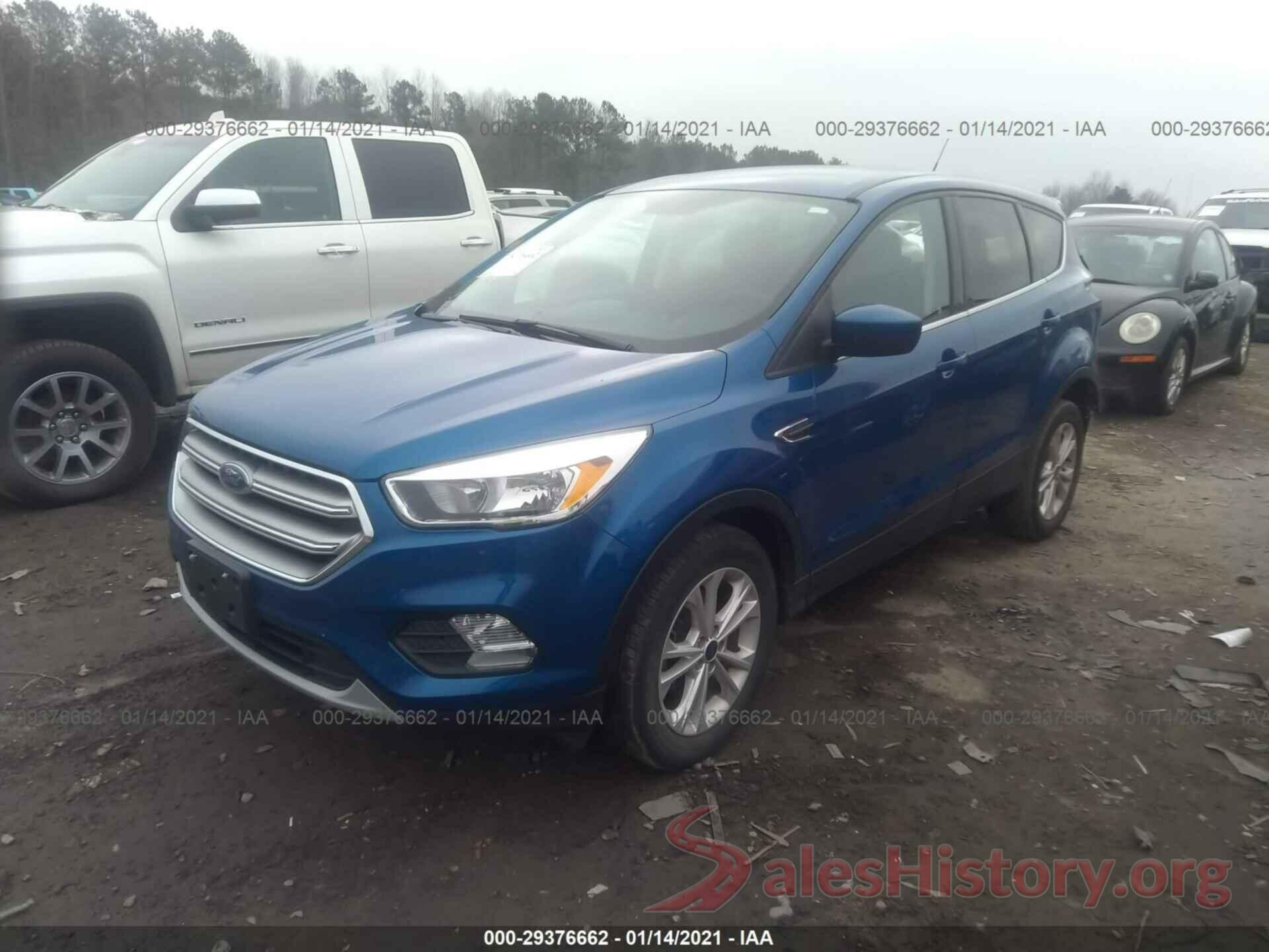 1FMCU0GD0HUC19826 2017 FORD ESCAPE