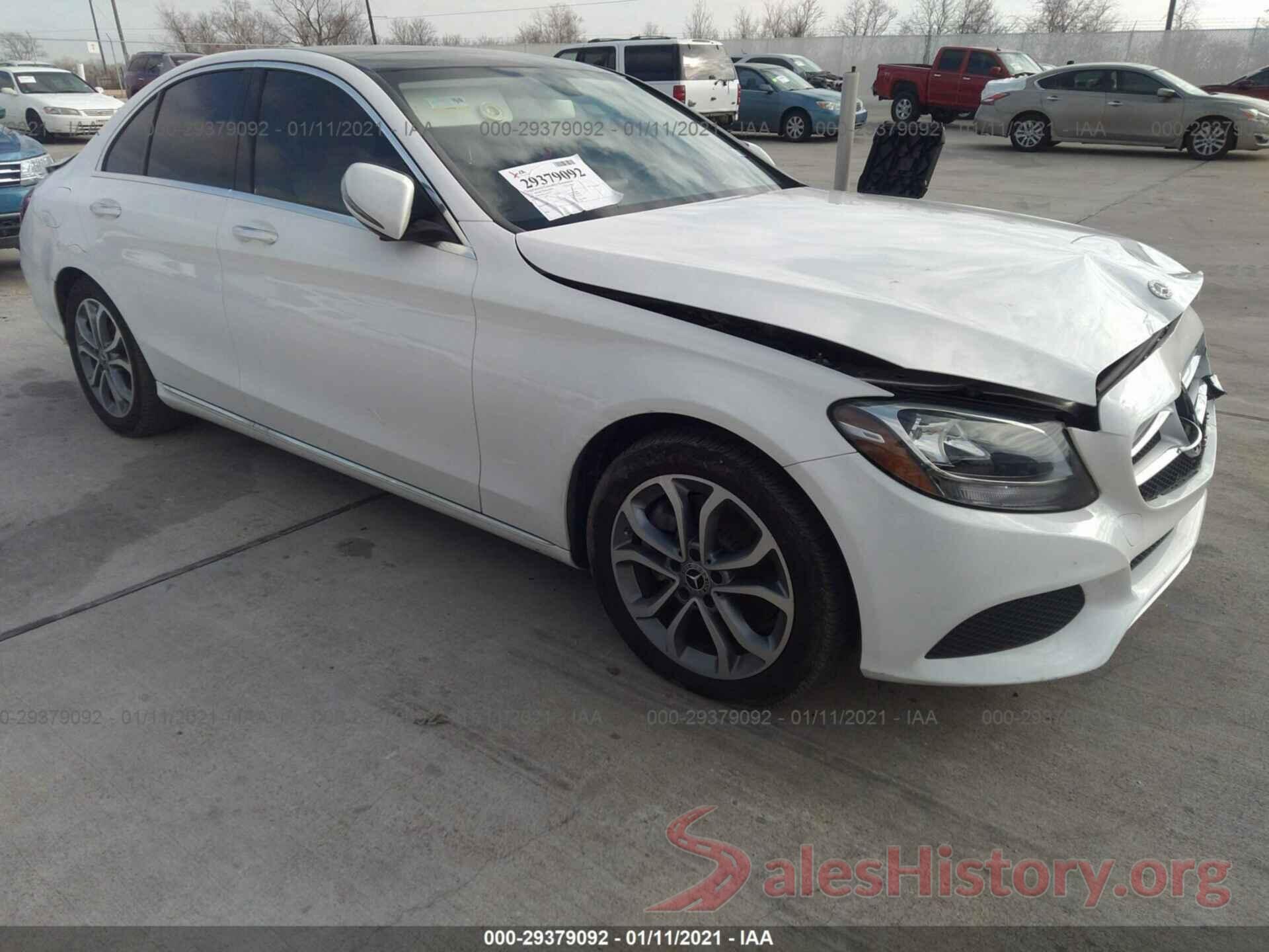 55SWF4JB5JU275719 2018 MERCEDES-BENZ C-CLASS