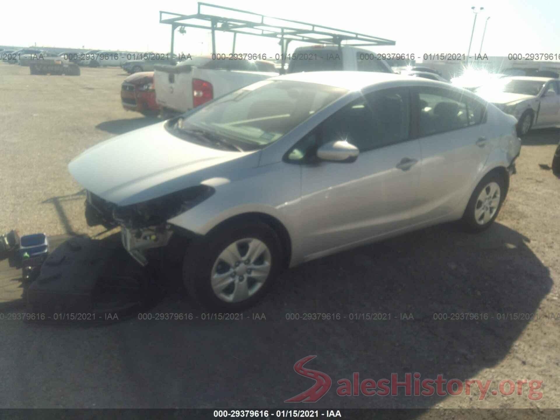 3KPFK4A70JE276226 2018 KIA FORTE