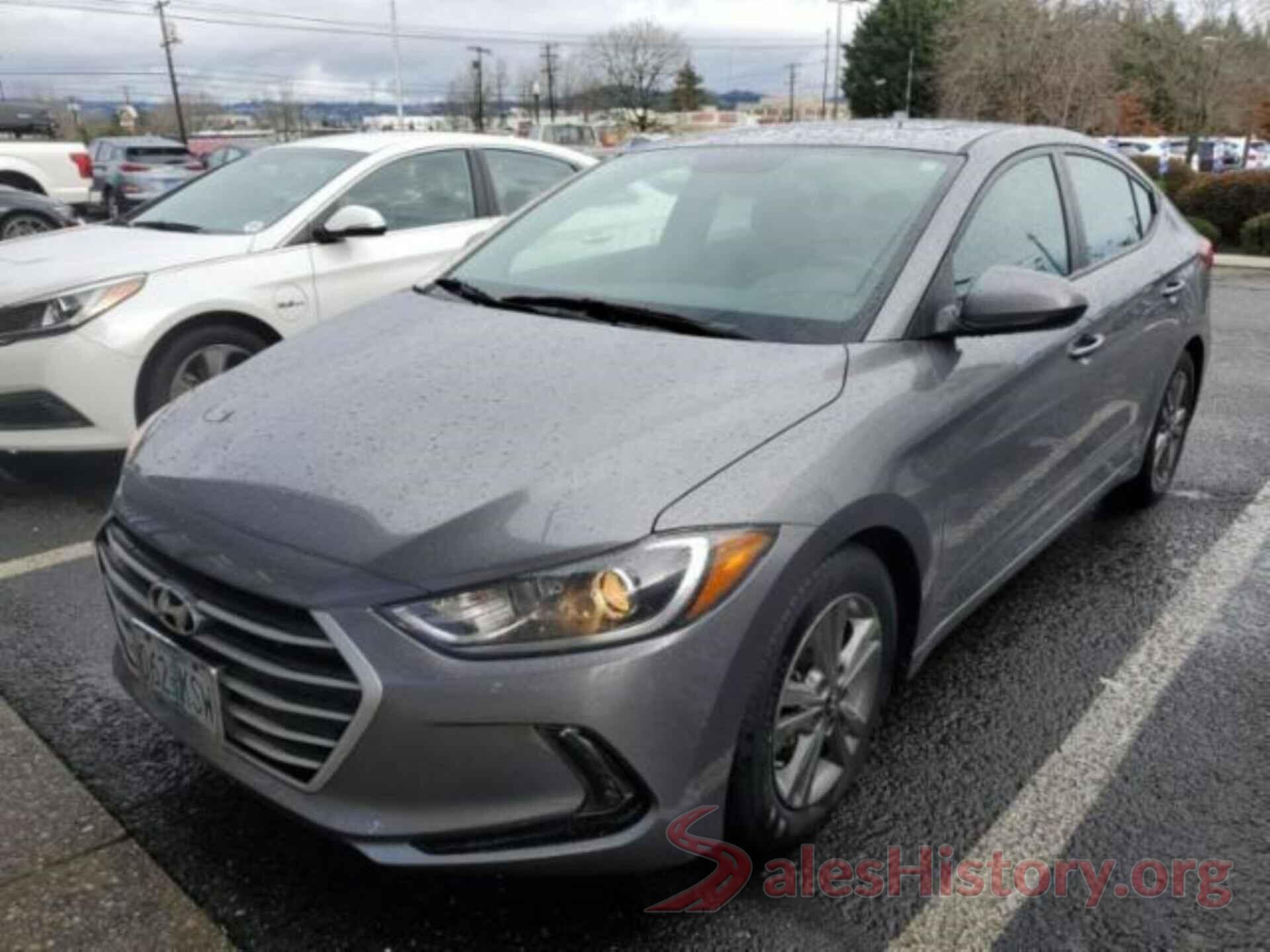 5NPD84LF4JH322324 2018 HYUNDAI ELANTRA