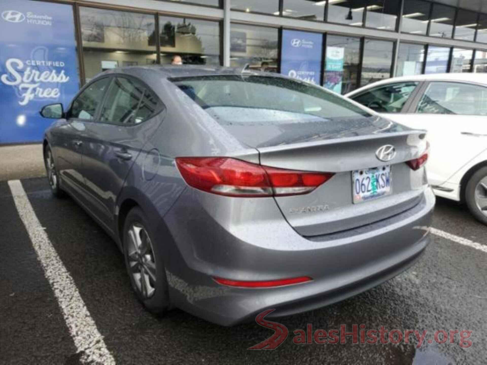 5NPD84LF4JH322324 2018 HYUNDAI ELANTRA