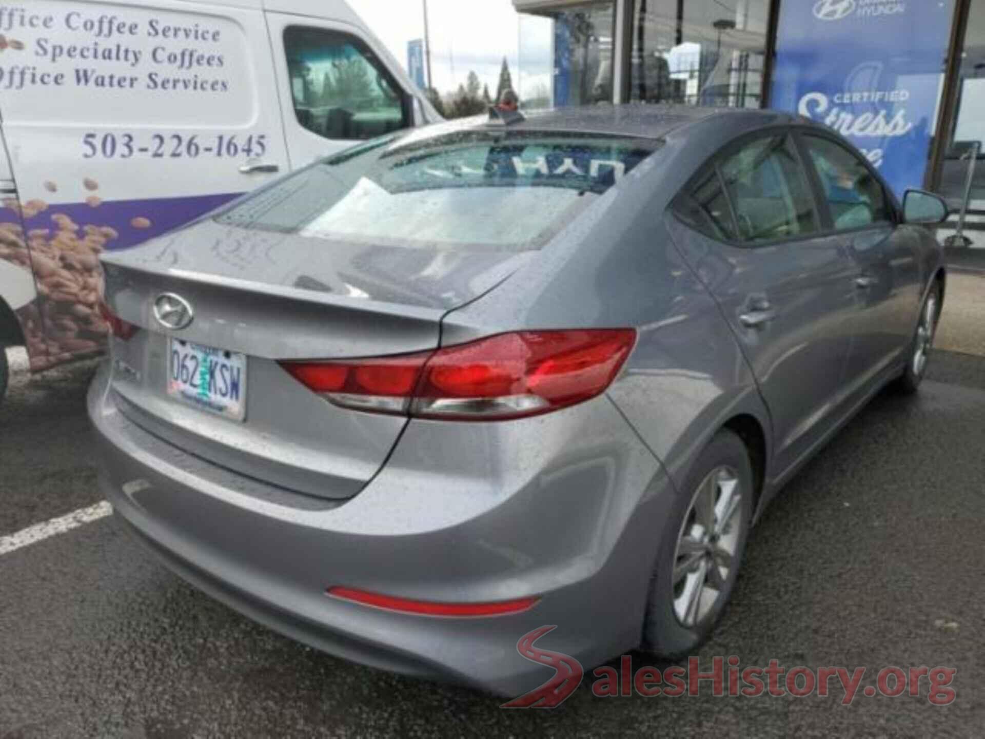 5NPD84LF4JH322324 2018 HYUNDAI ELANTRA