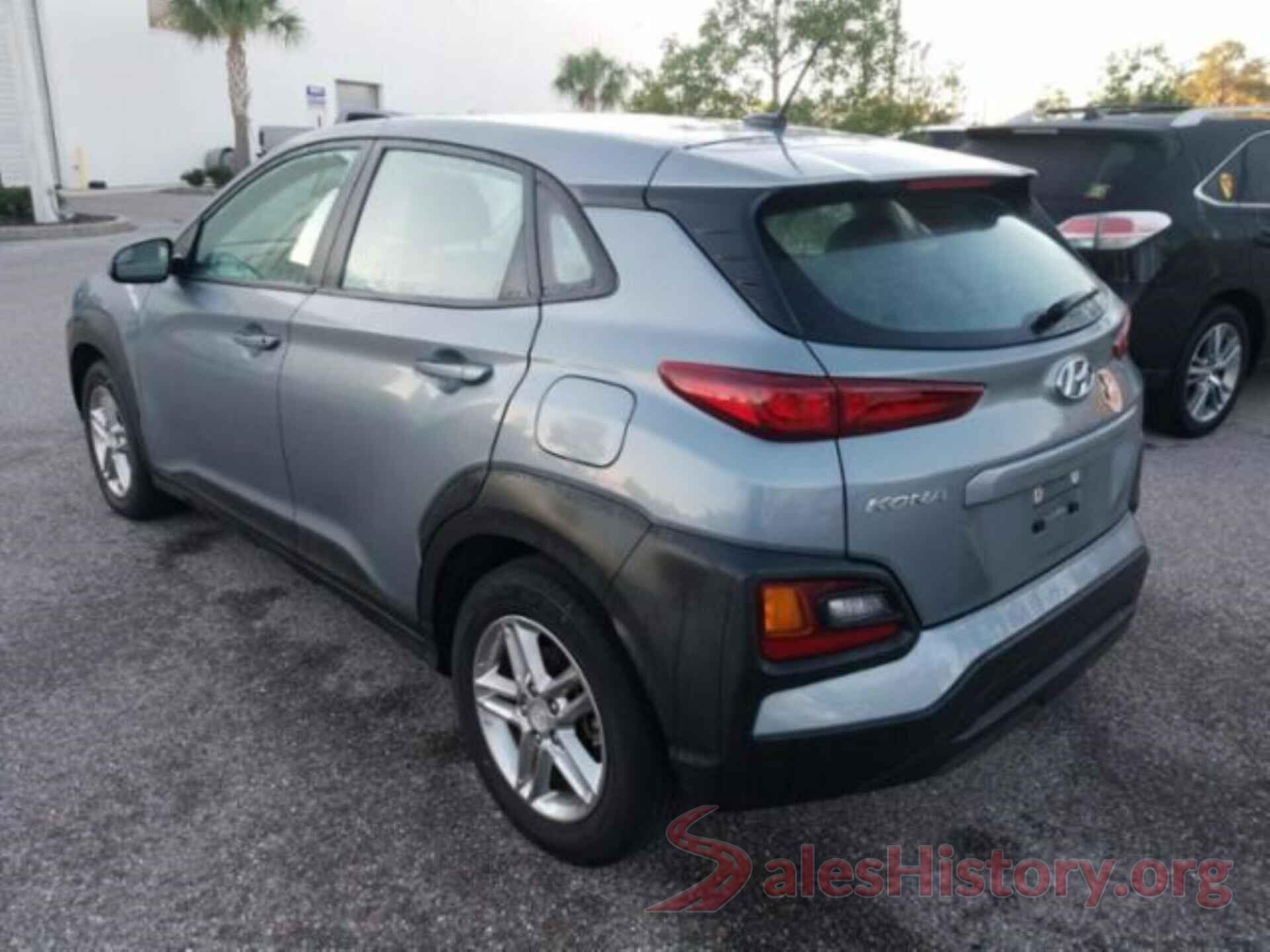 KM8K12AAXJU080499 2018 HYUNDAI KONA