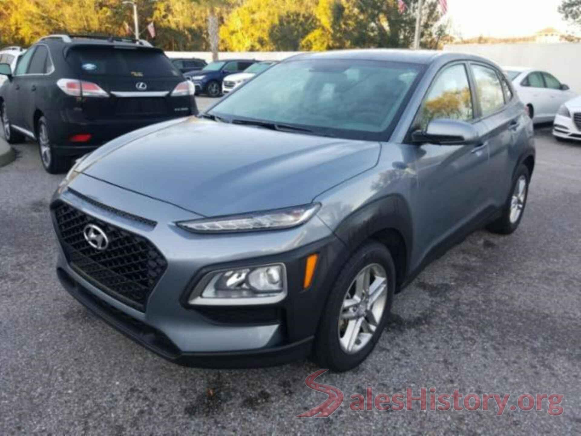 KM8K12AAXJU080499 2018 HYUNDAI KONA