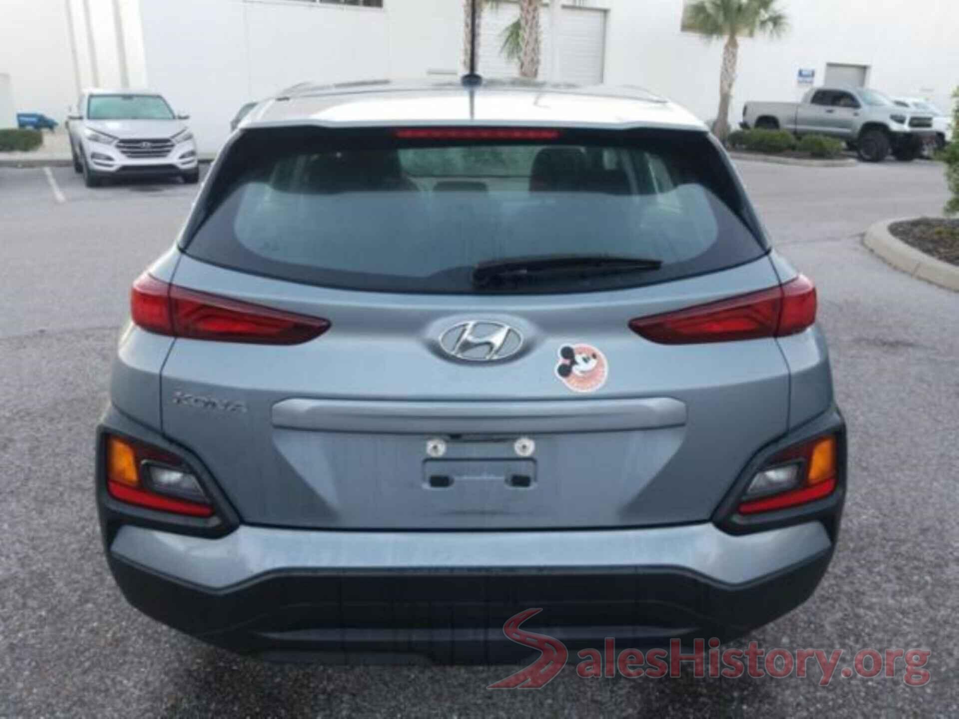 KM8K12AAXJU080499 2018 HYUNDAI KONA