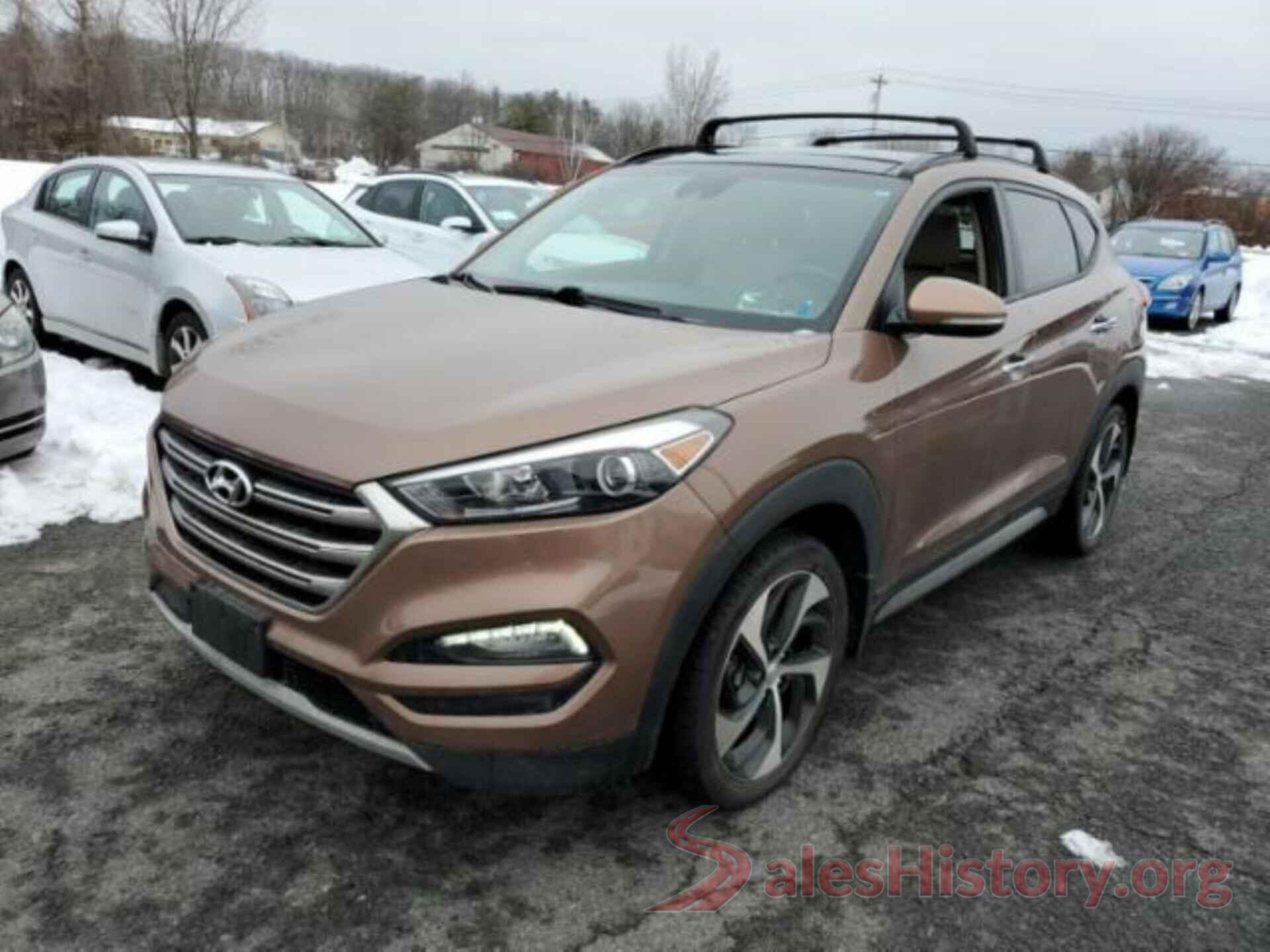 KM8J3CA28HU307736 2017 HYUNDAI TUCSON