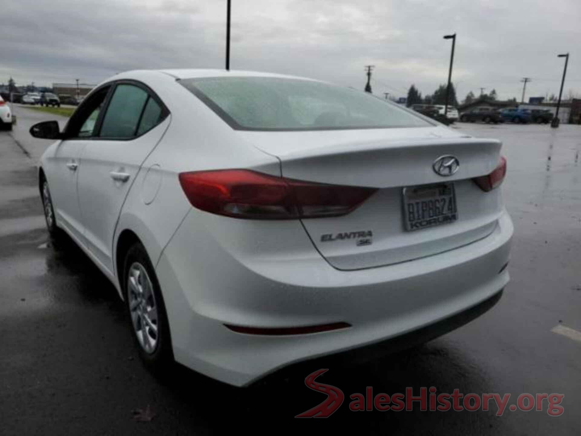 5NPD74LF3JH258960 2018 HYUNDAI ELANTRA