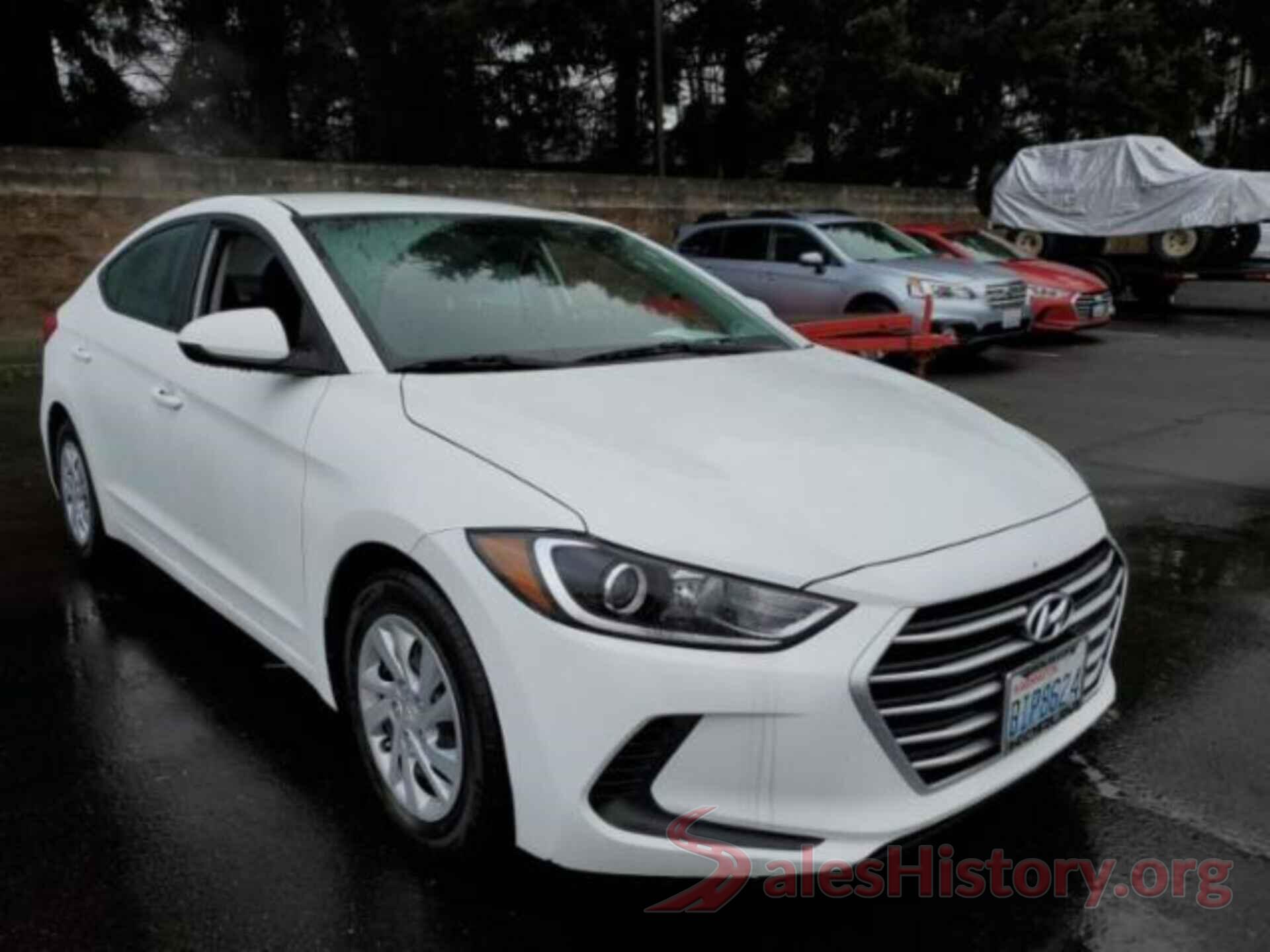 5NPD74LF3JH258960 2018 HYUNDAI ELANTRA