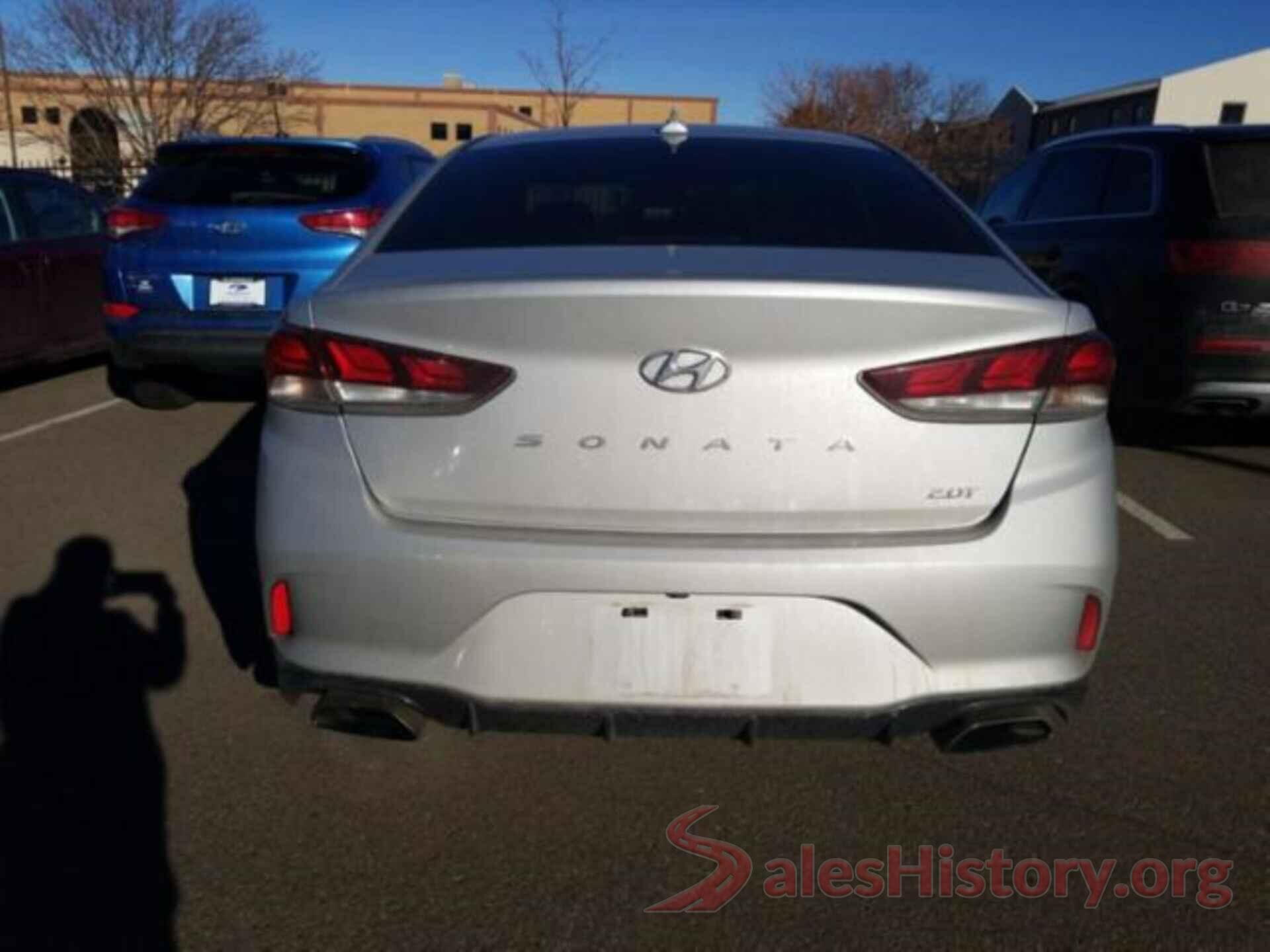 5NPE34AB7JH639128 2018 HYUNDAI SONATA