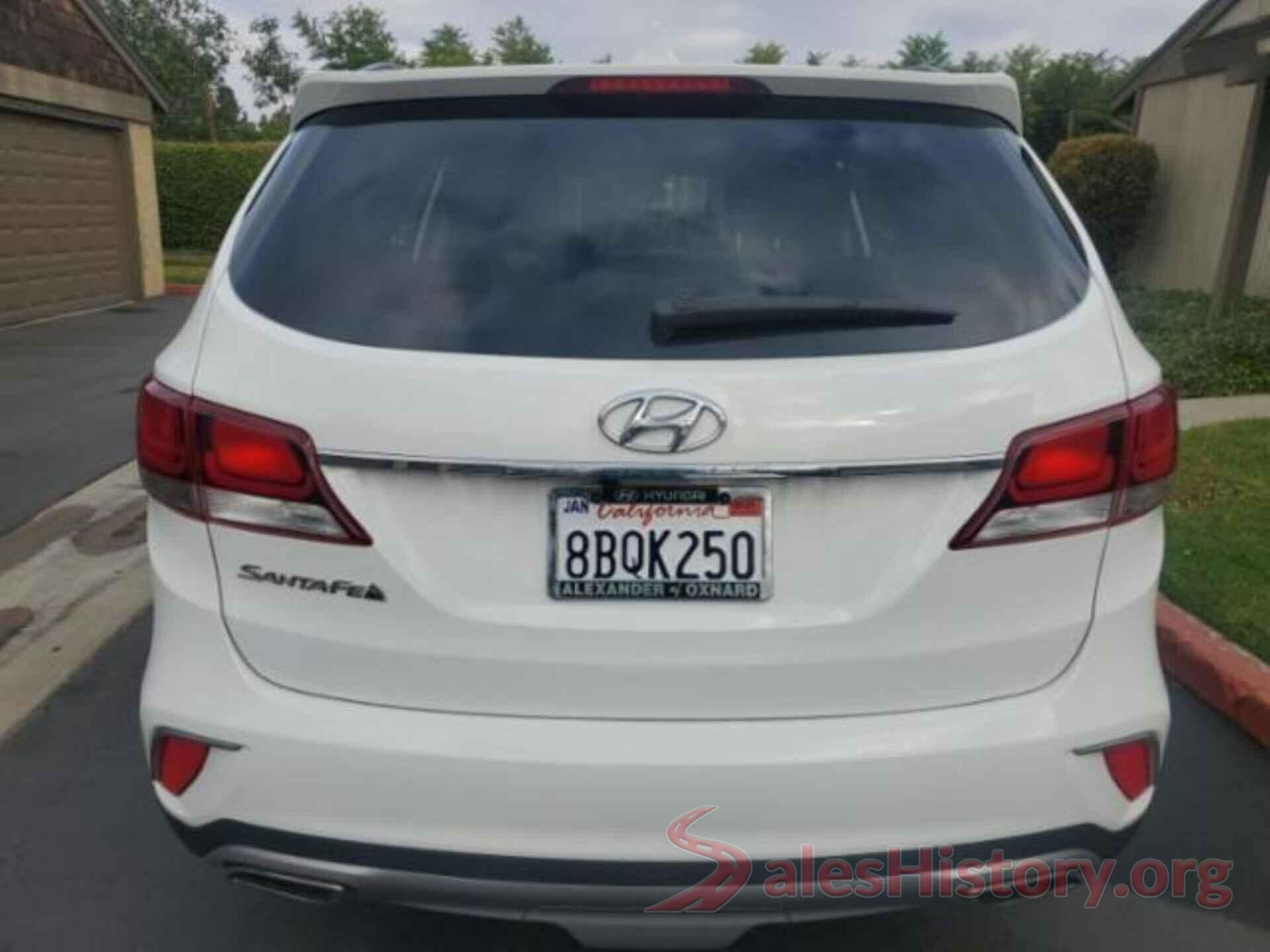 KM8SM4HF7JU258812 2018 HYUNDAI SANTA FE