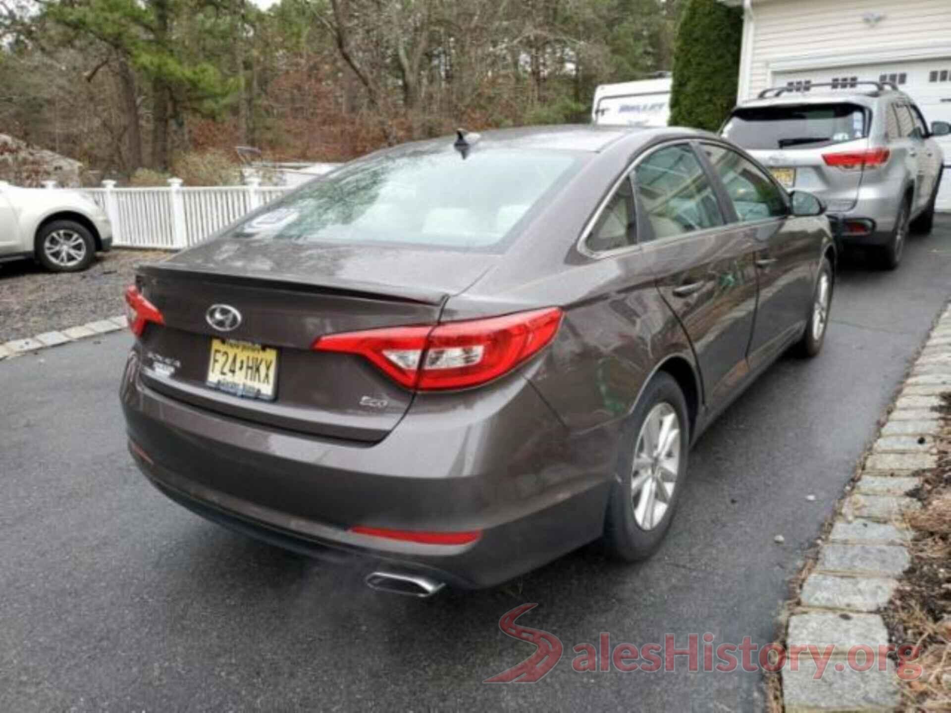 5NPE24AA4HH468293 2017 HYUNDAI SONATA