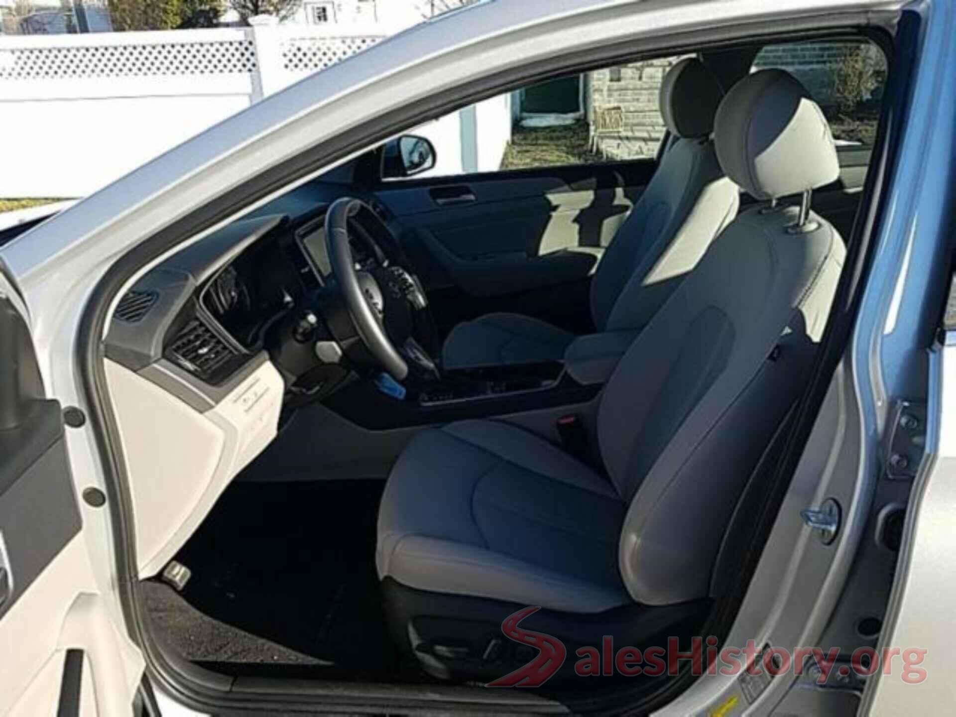 5NPE34AF9JH670075 2018 HYUNDAI SONATA