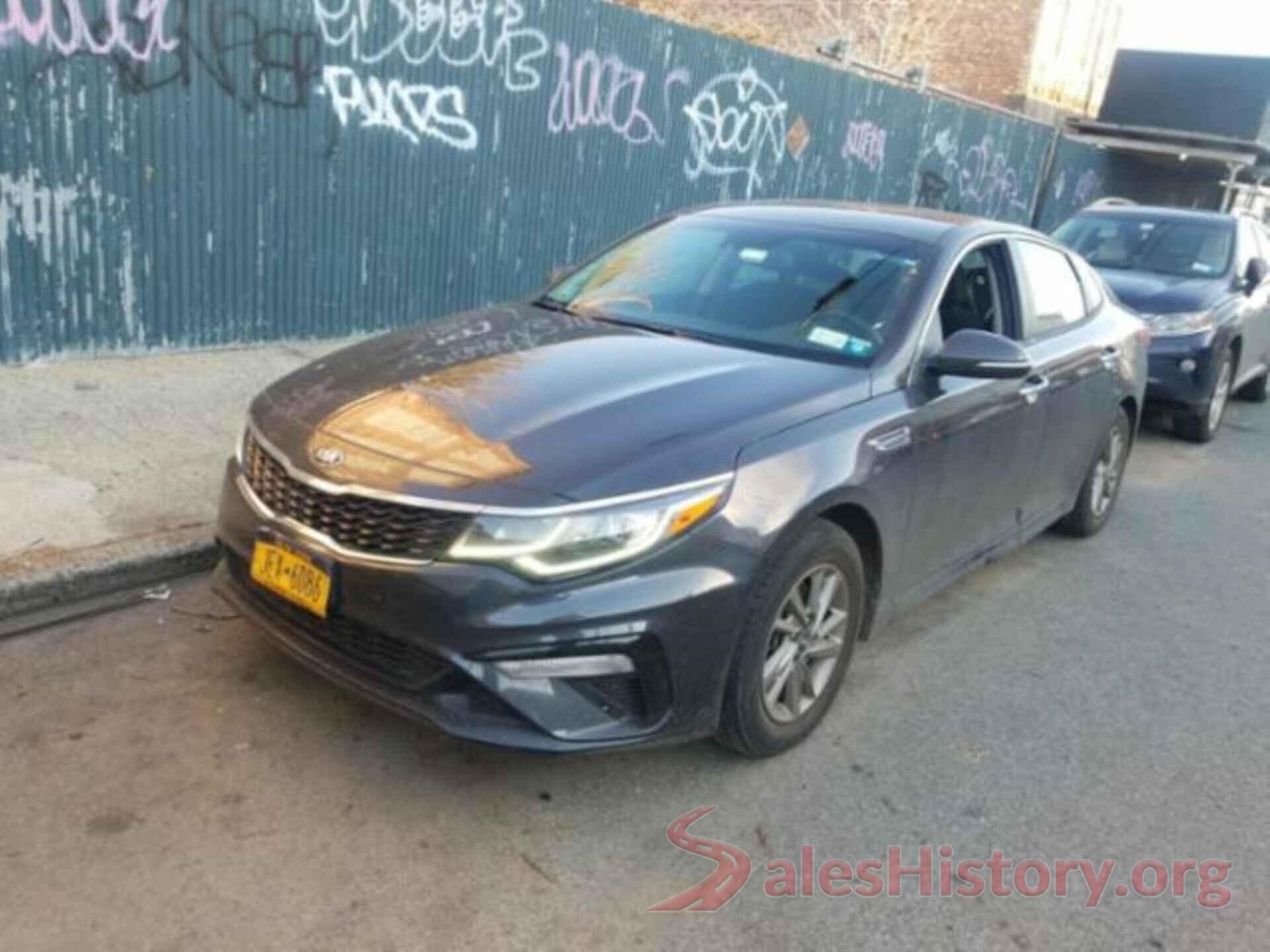 5XXGT4L30KG320472 2019 KIA OPTIMA