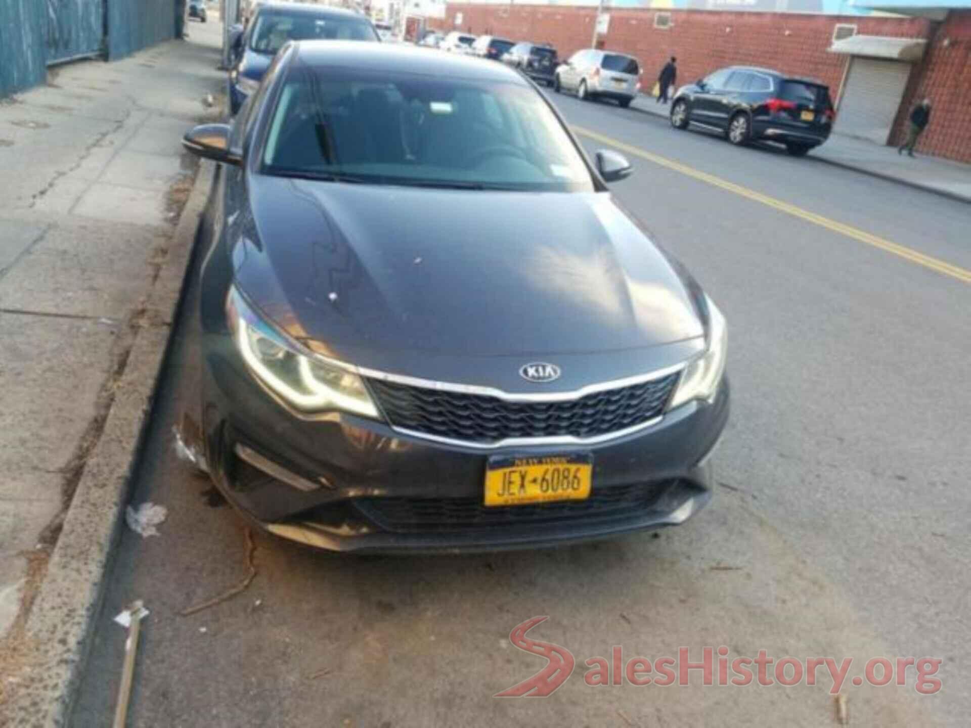 5XXGT4L30KG320472 2019 KIA OPTIMA