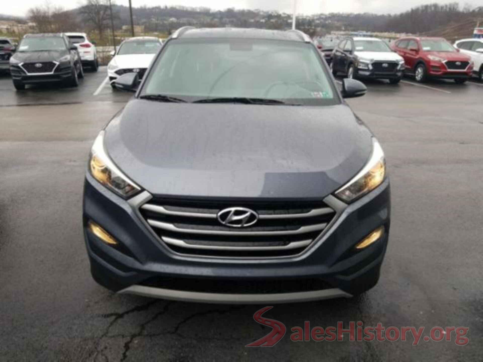 KM8J3CA22HU460533 2017 HYUNDAI TUCSON