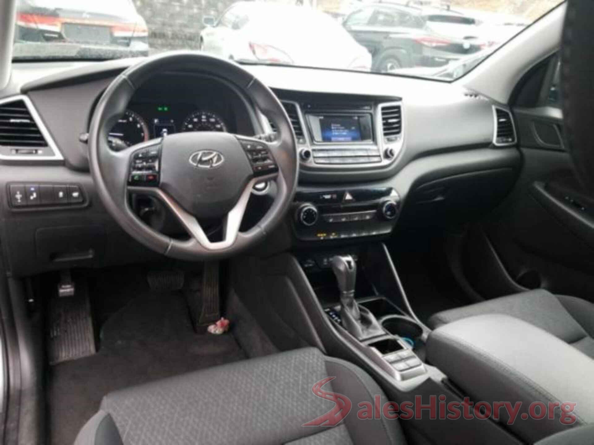 KM8J3CA22HU460533 2017 HYUNDAI TUCSON