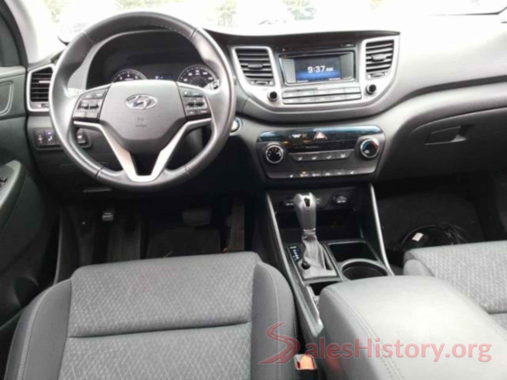 KM8J3CA27HU495388 2017 HYUNDAI TUCSON