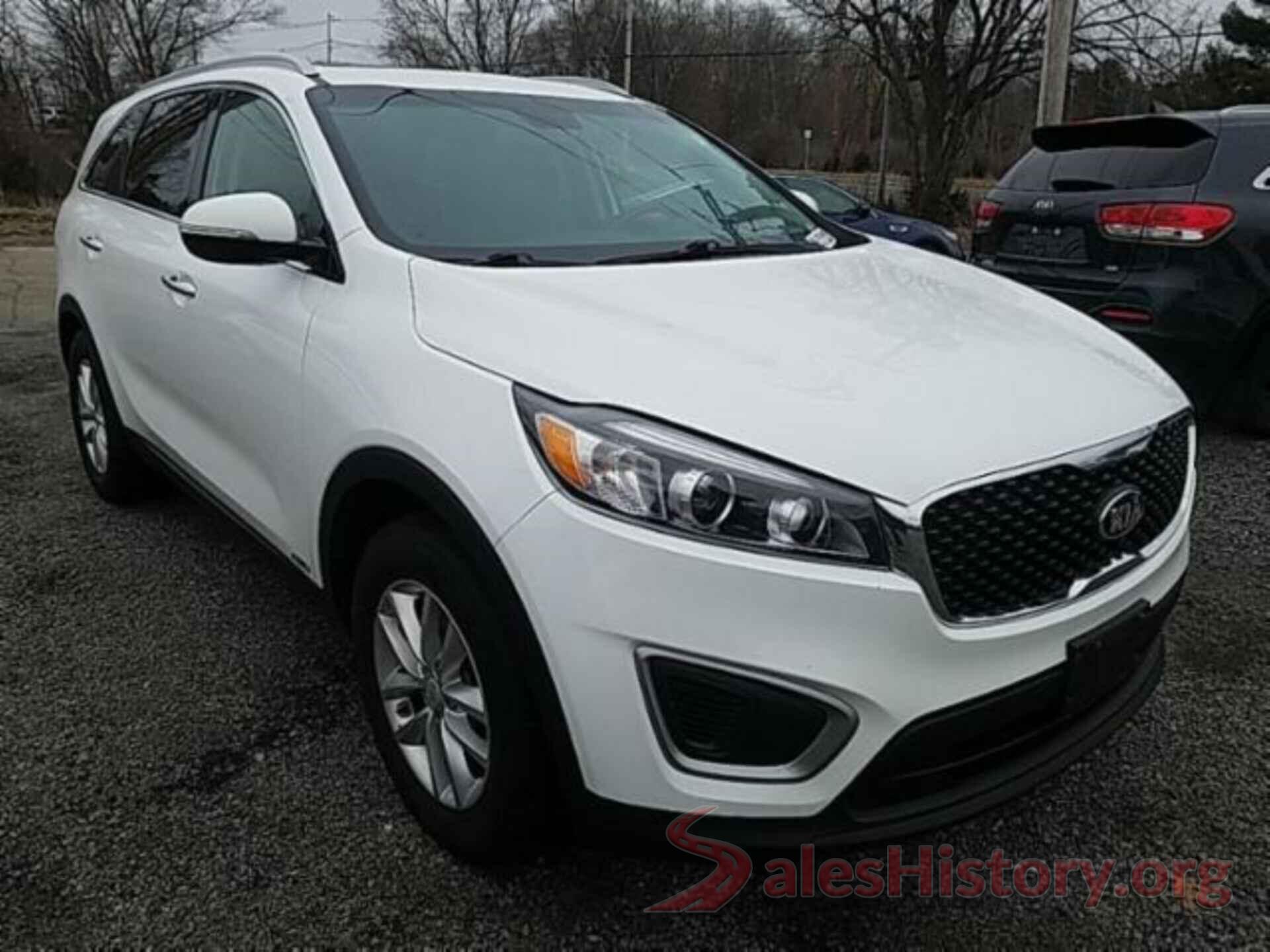 5XYPGDA31JG371559 2018 KIA SORENTO