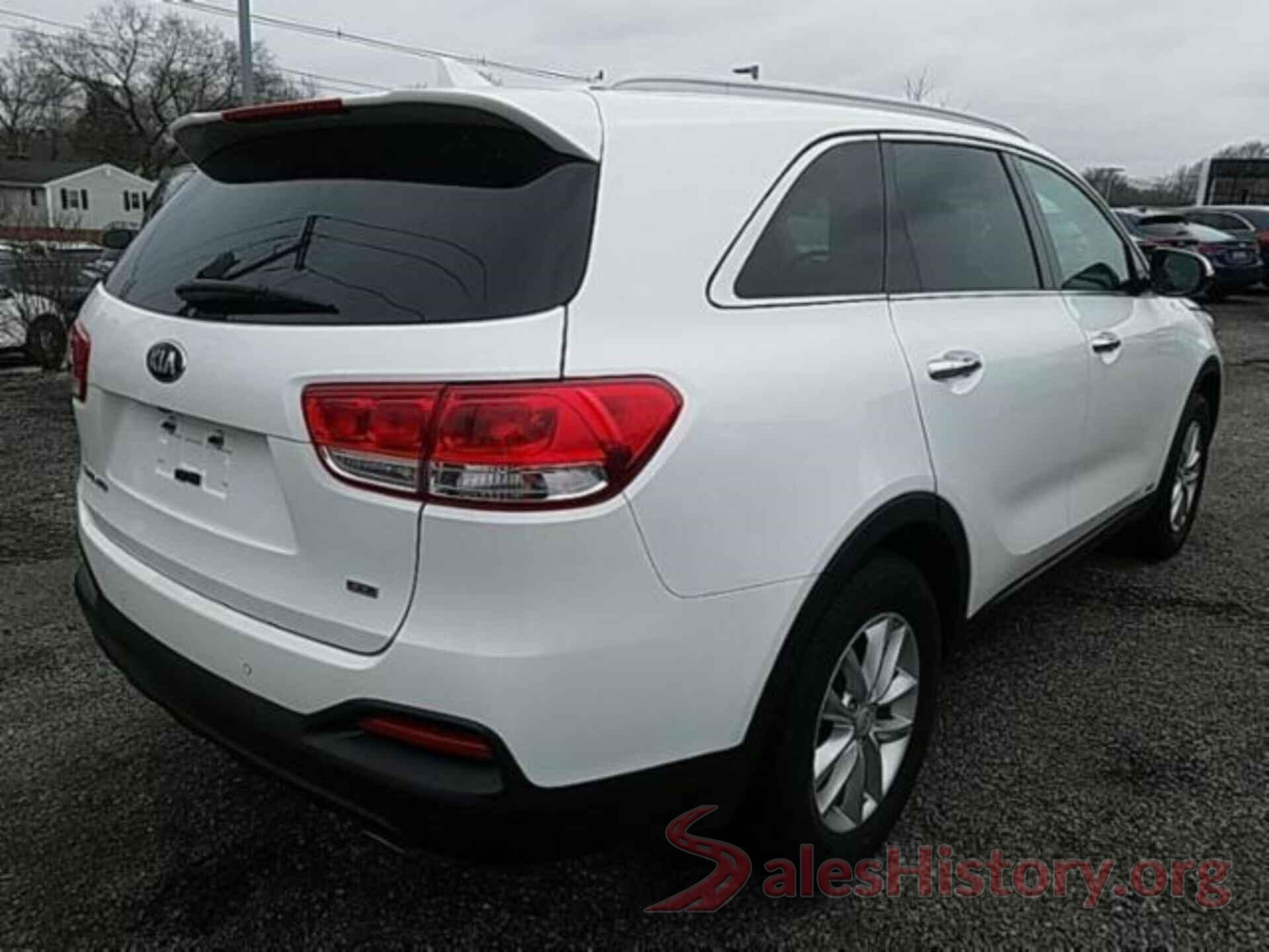 5XYPGDA31JG371559 2018 KIA SORENTO