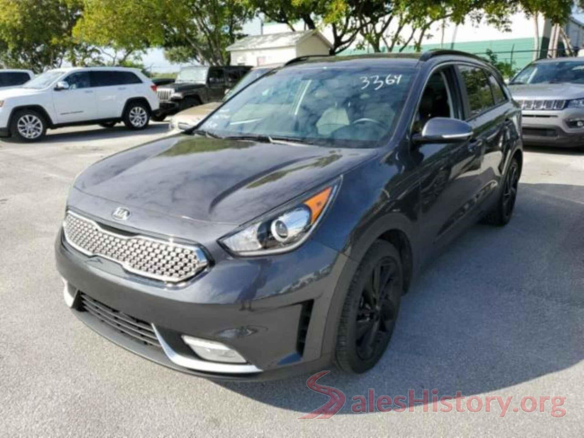 KNDCC3LCXJ5133364 2018 KIA NIRO