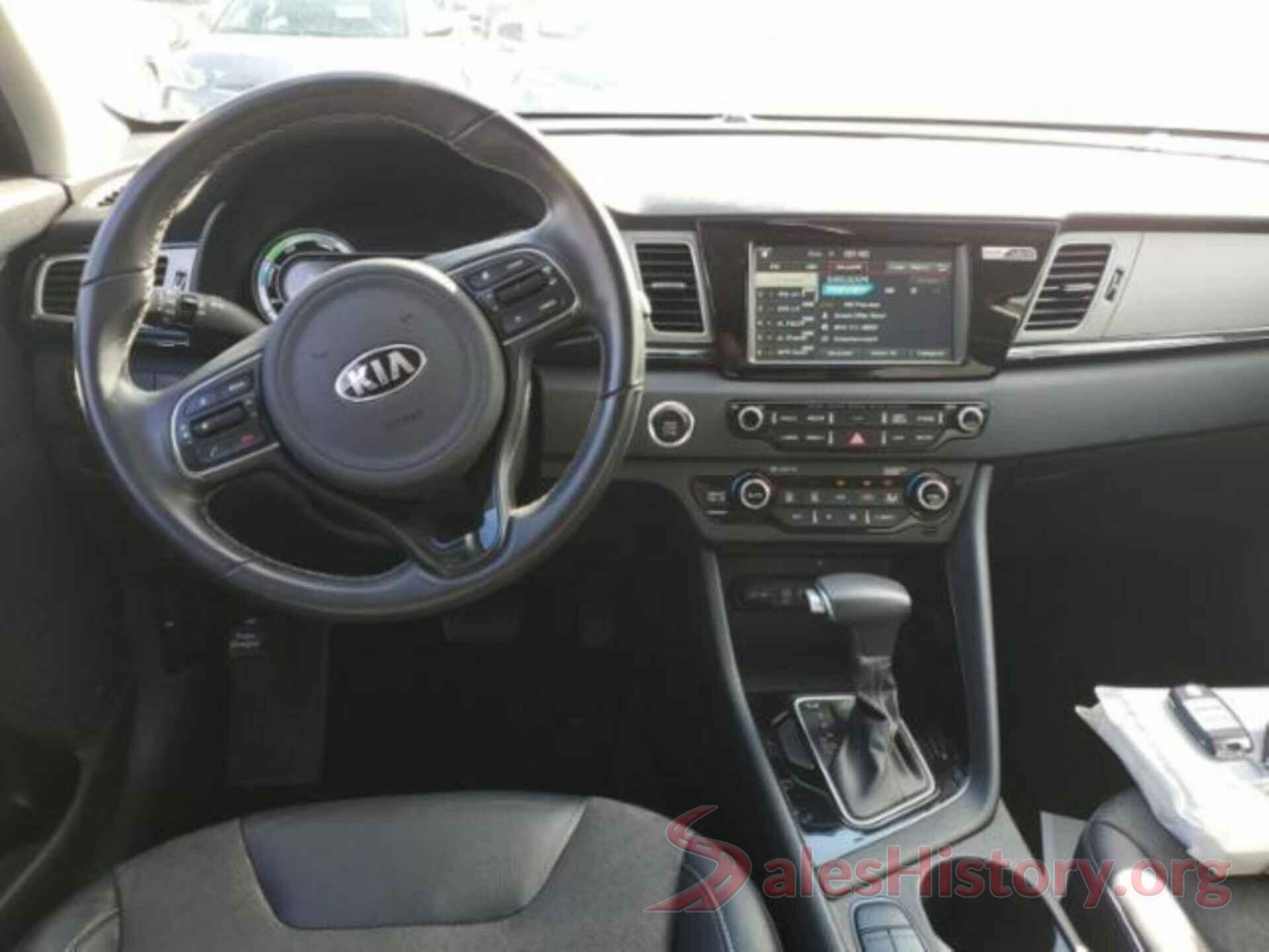 KNDCC3LCXJ5133364 2018 KIA NIRO