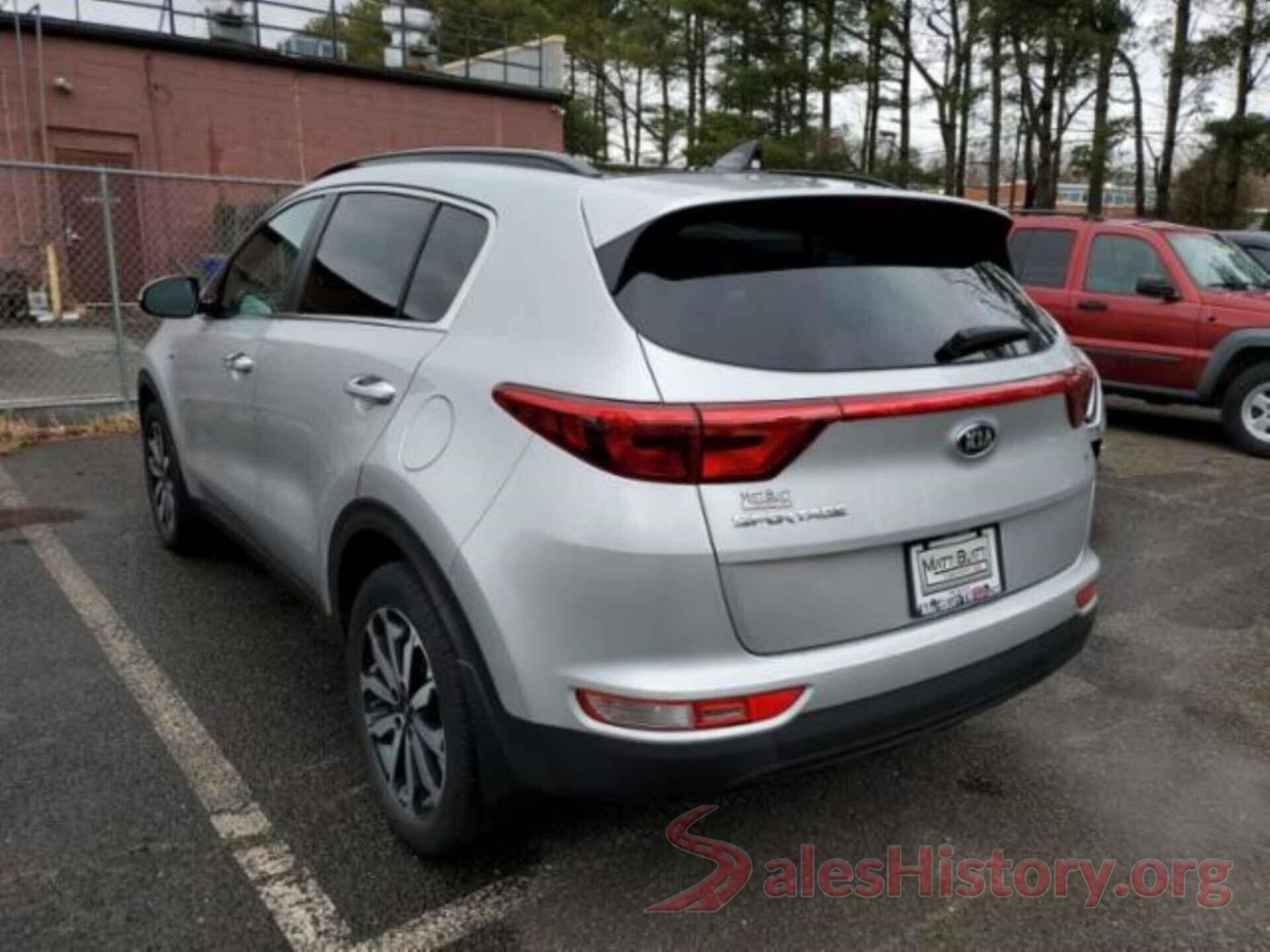 KNDPNCAC9J7431911 2018 KIA SPORTAGE