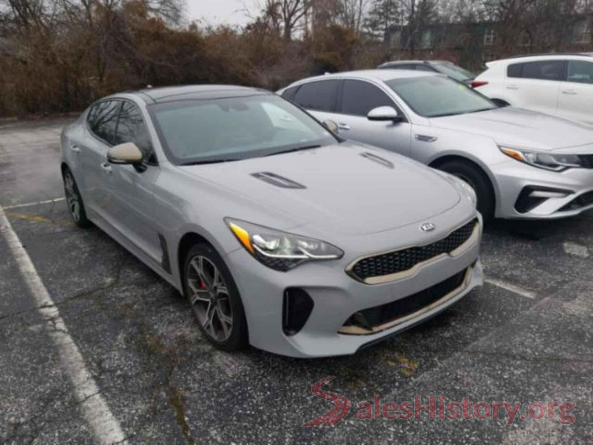 KNAE55LC8J6013634 2018 KIA STINGER