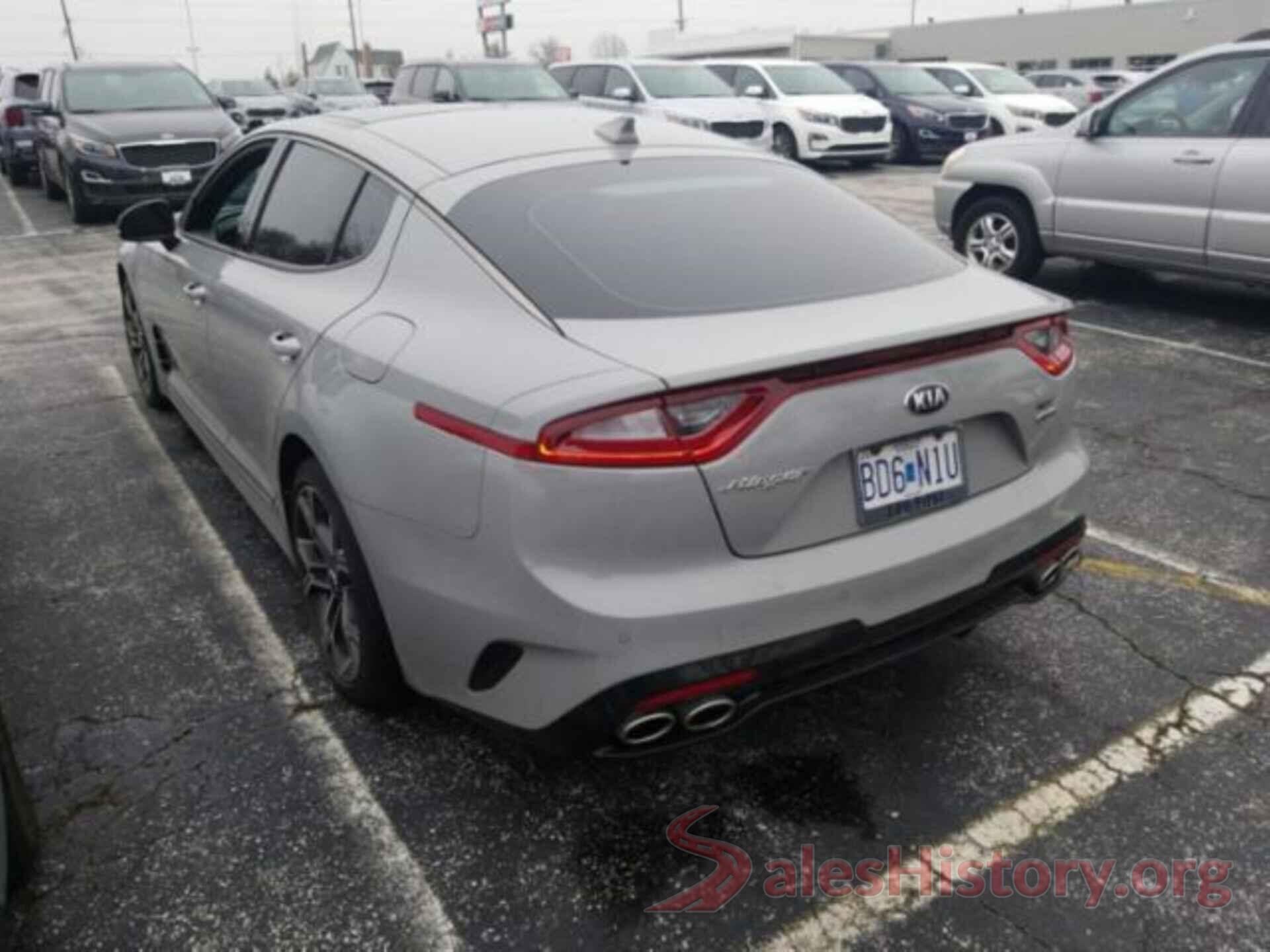 KNAE55LC8J6013634 2018 KIA STINGER