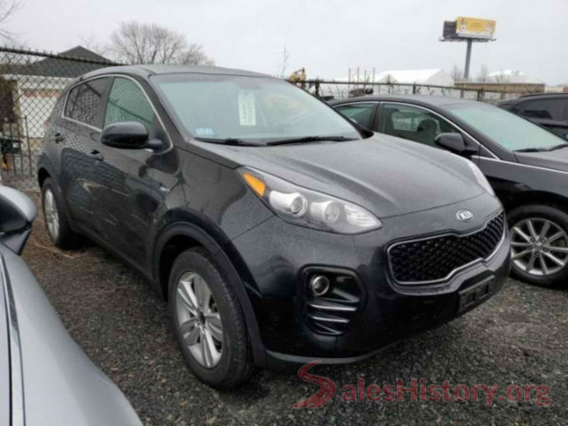 KNDPMCAC6J7382198 2018 KIA SPORTAGE