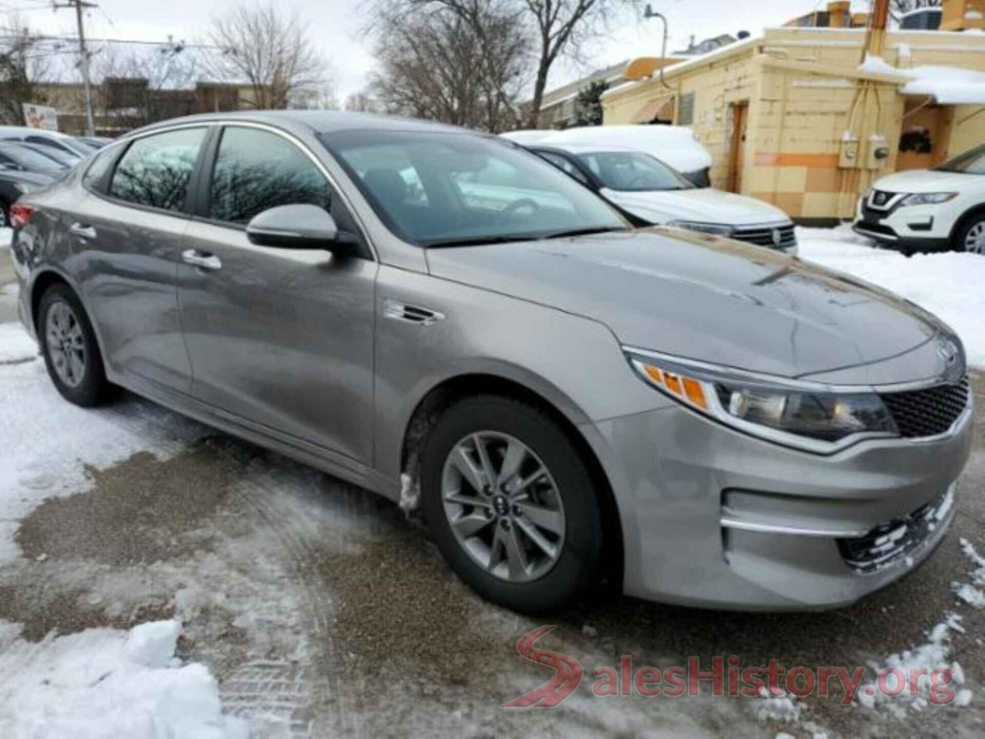 5XXGT4L12JG192913 2018 KIA OPTIMA