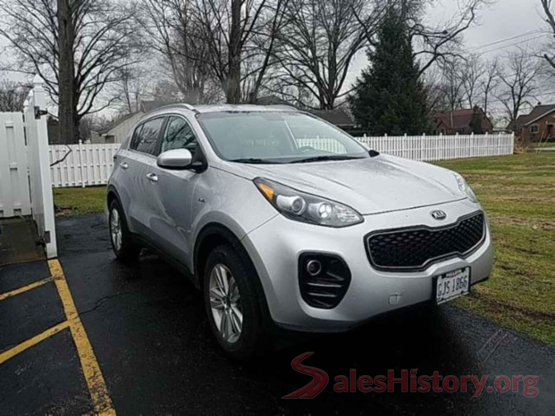 KNDPMCAC1J7421621 2018 KIA SPORTAGE