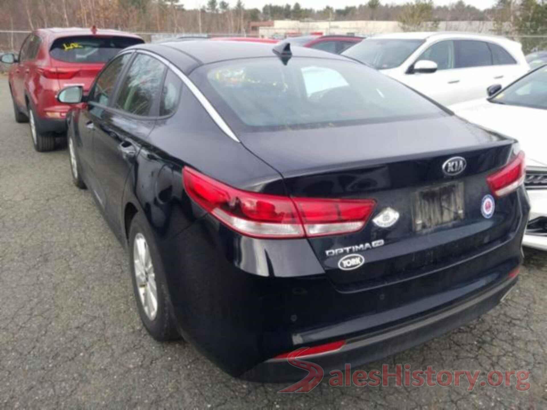 5XXGT4L32JG186126 2018 KIA OPTIMA