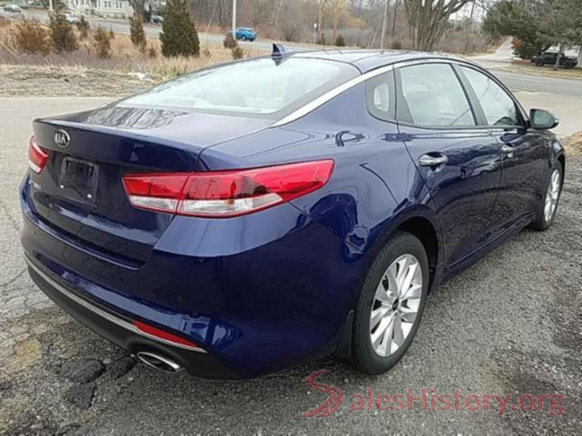 5XXGT4L33JG252733 2018 KIA OPTIMA