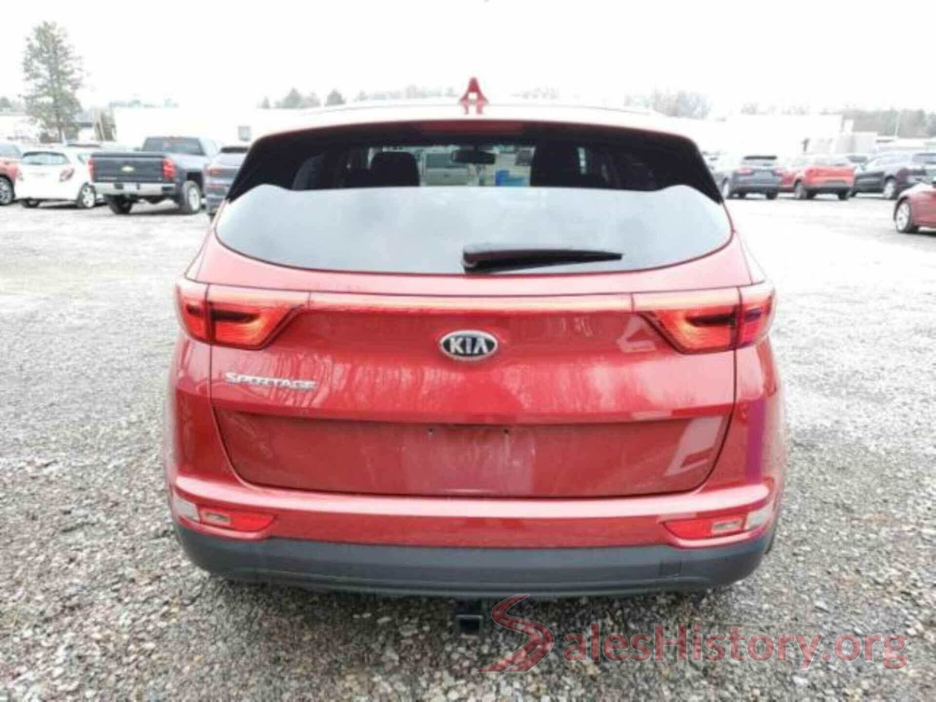 KNDPMCAC1J7382495 2018 KIA SPORTAGE