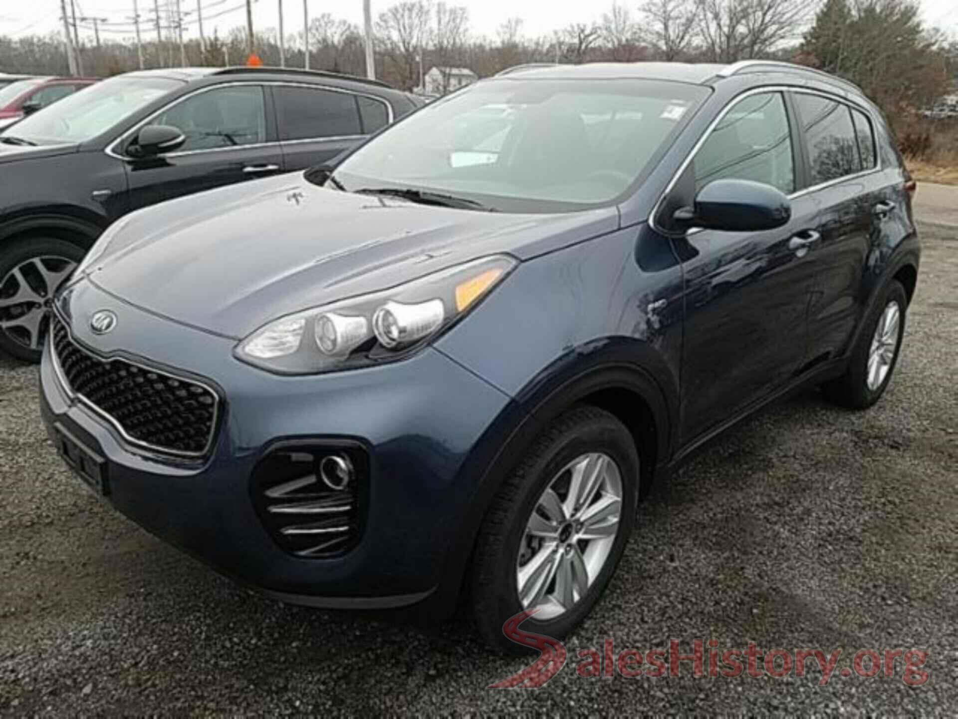 KNDPMCACXJ7417275 2018 KIA SPORTAGE