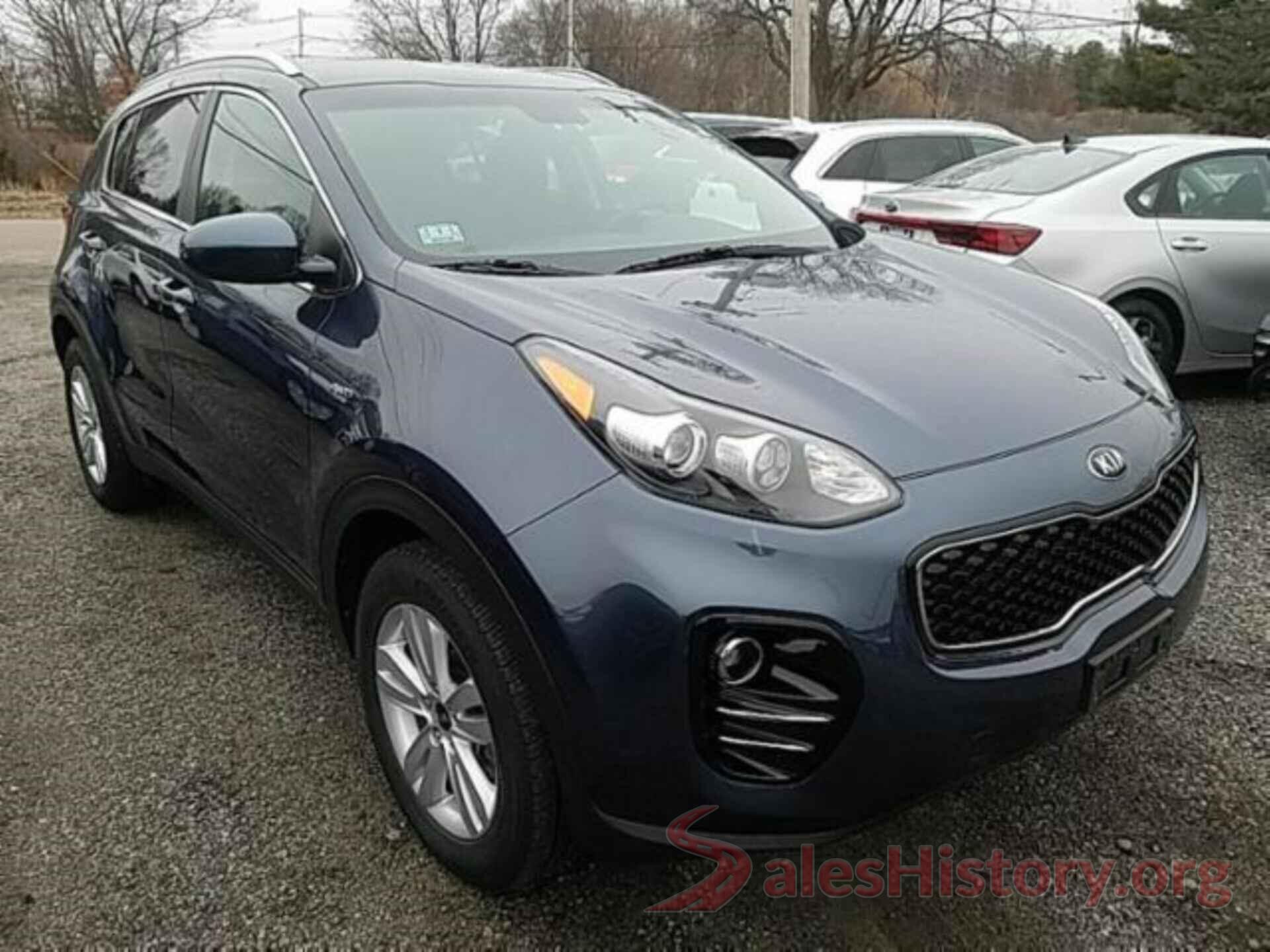 KNDPMCACXJ7417275 2018 KIA SPORTAGE