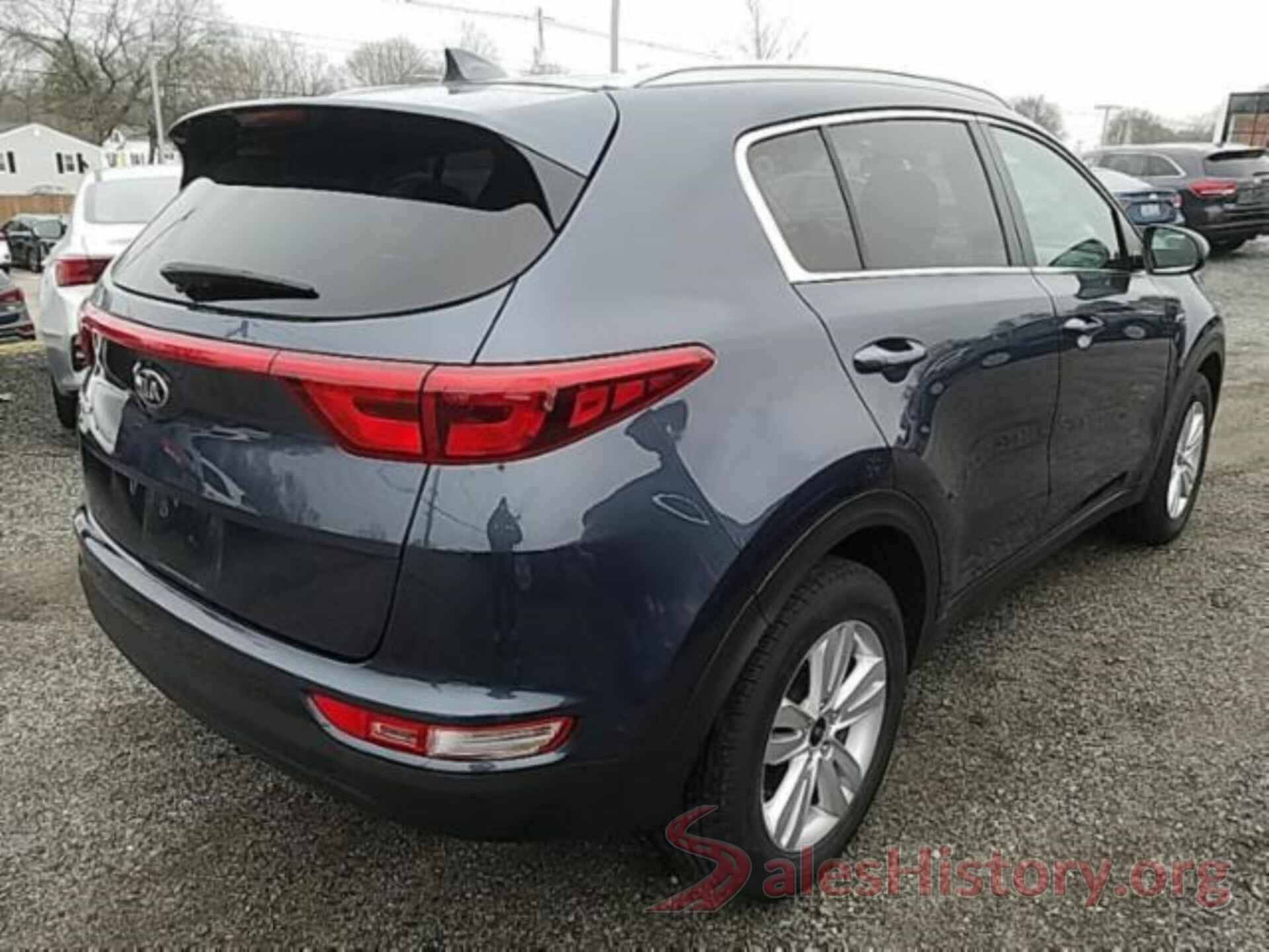 KNDPMCACXJ7417275 2018 KIA SPORTAGE