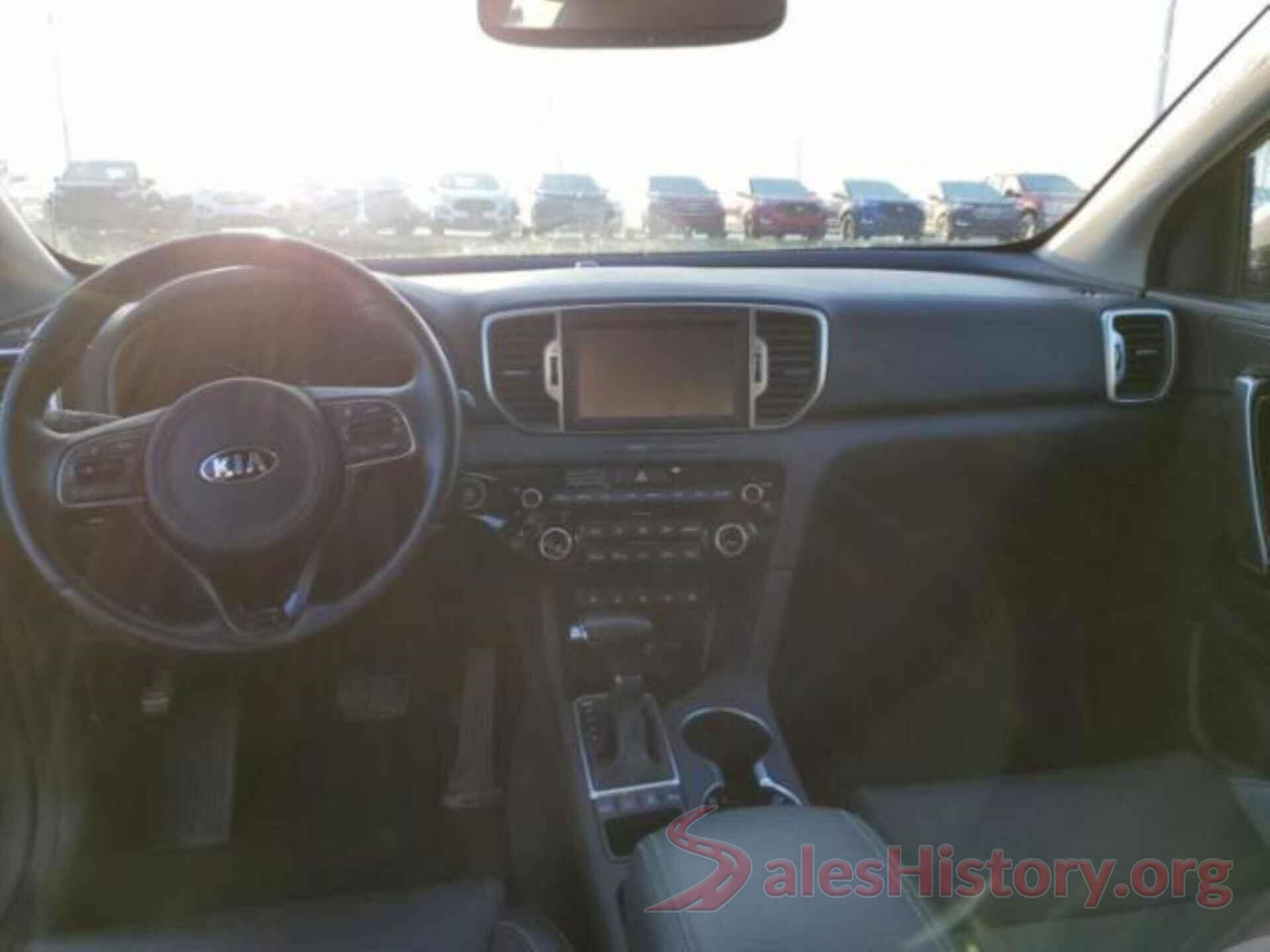 KNDPNCAC4J7361332 2018 KIA SPORTAGE