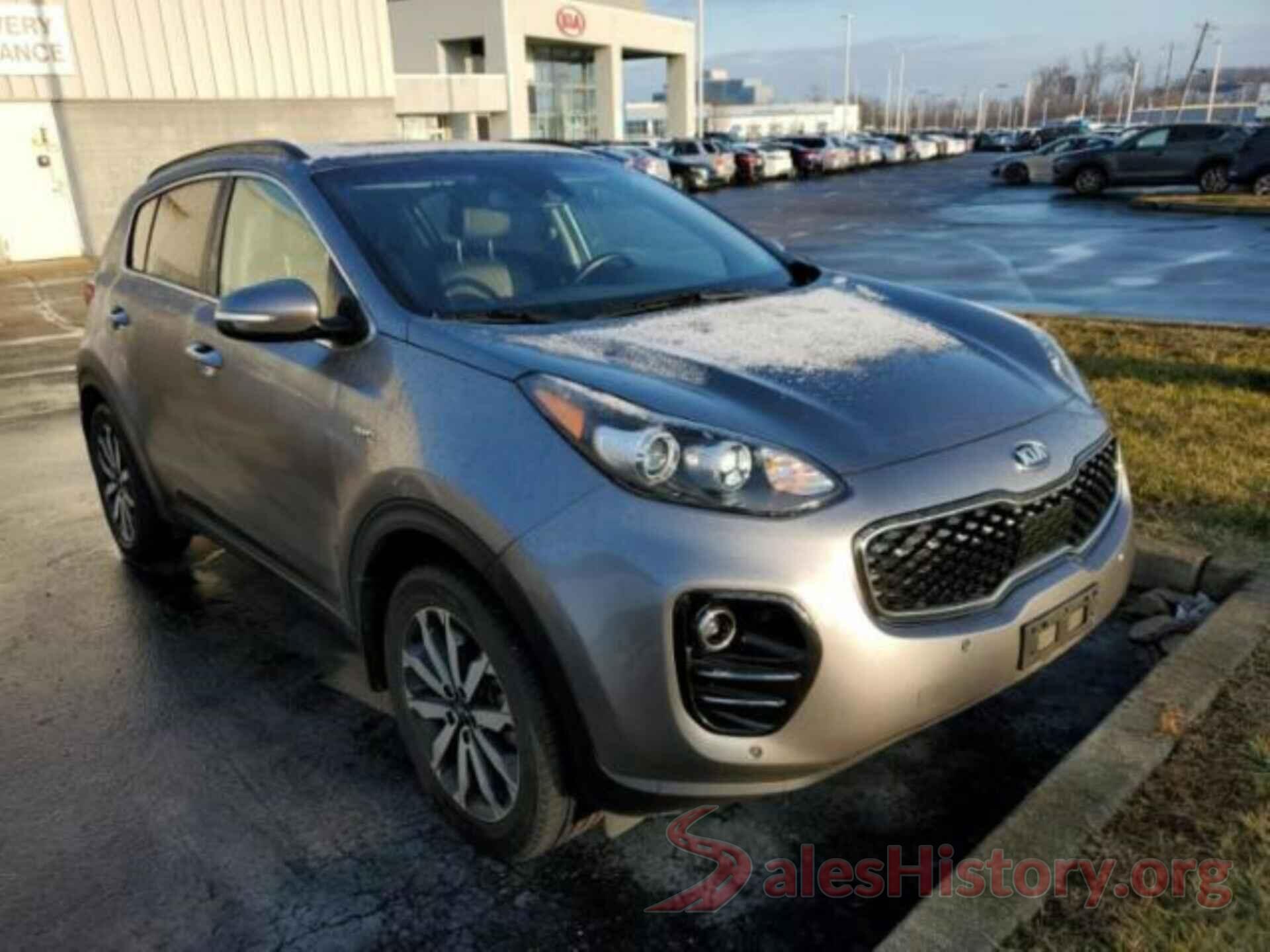 KNDPNCAC4J7361332 2018 KIA SPORTAGE