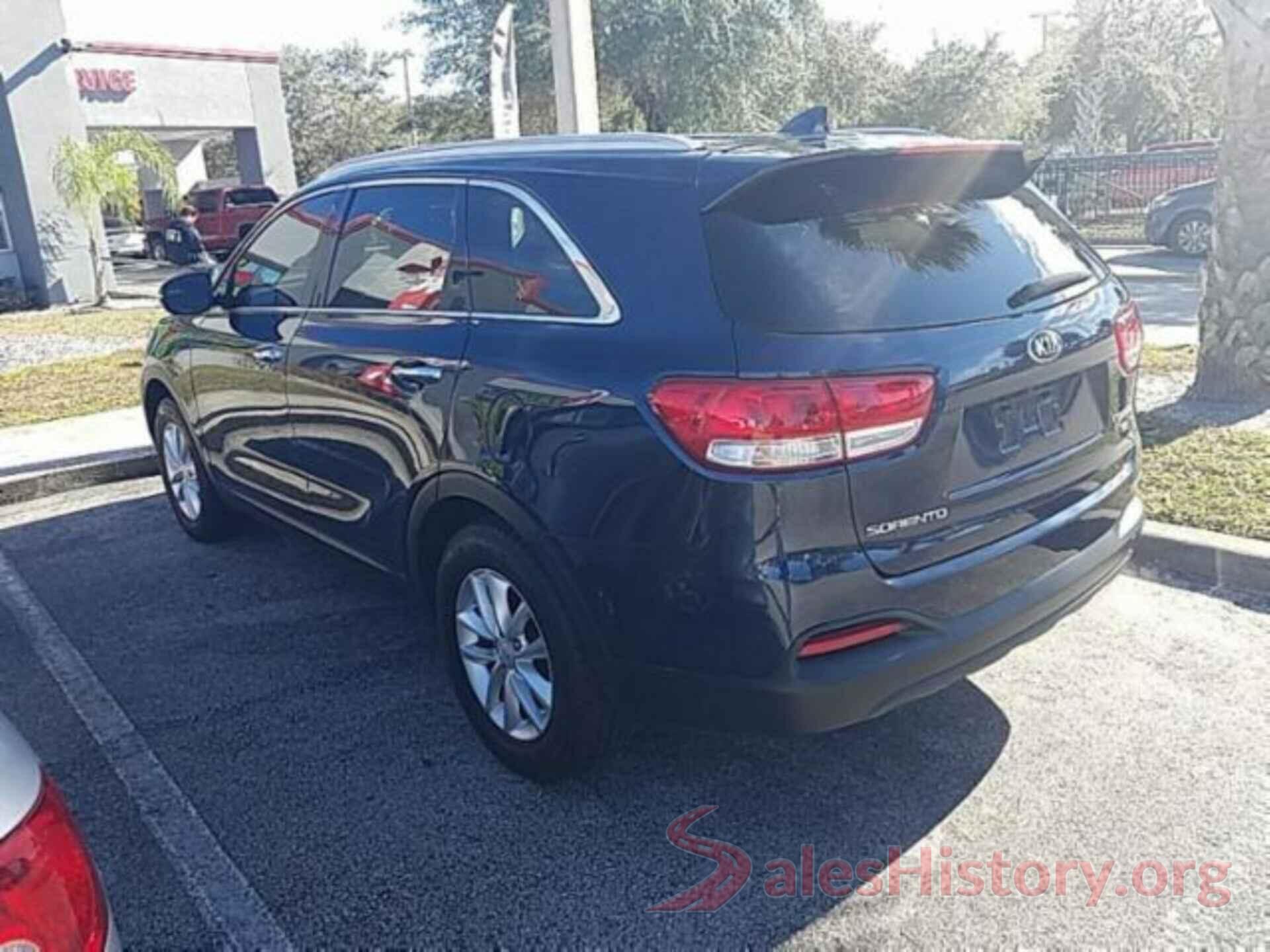 5XYPG4A32JG377533 2018 KIA SORENTO