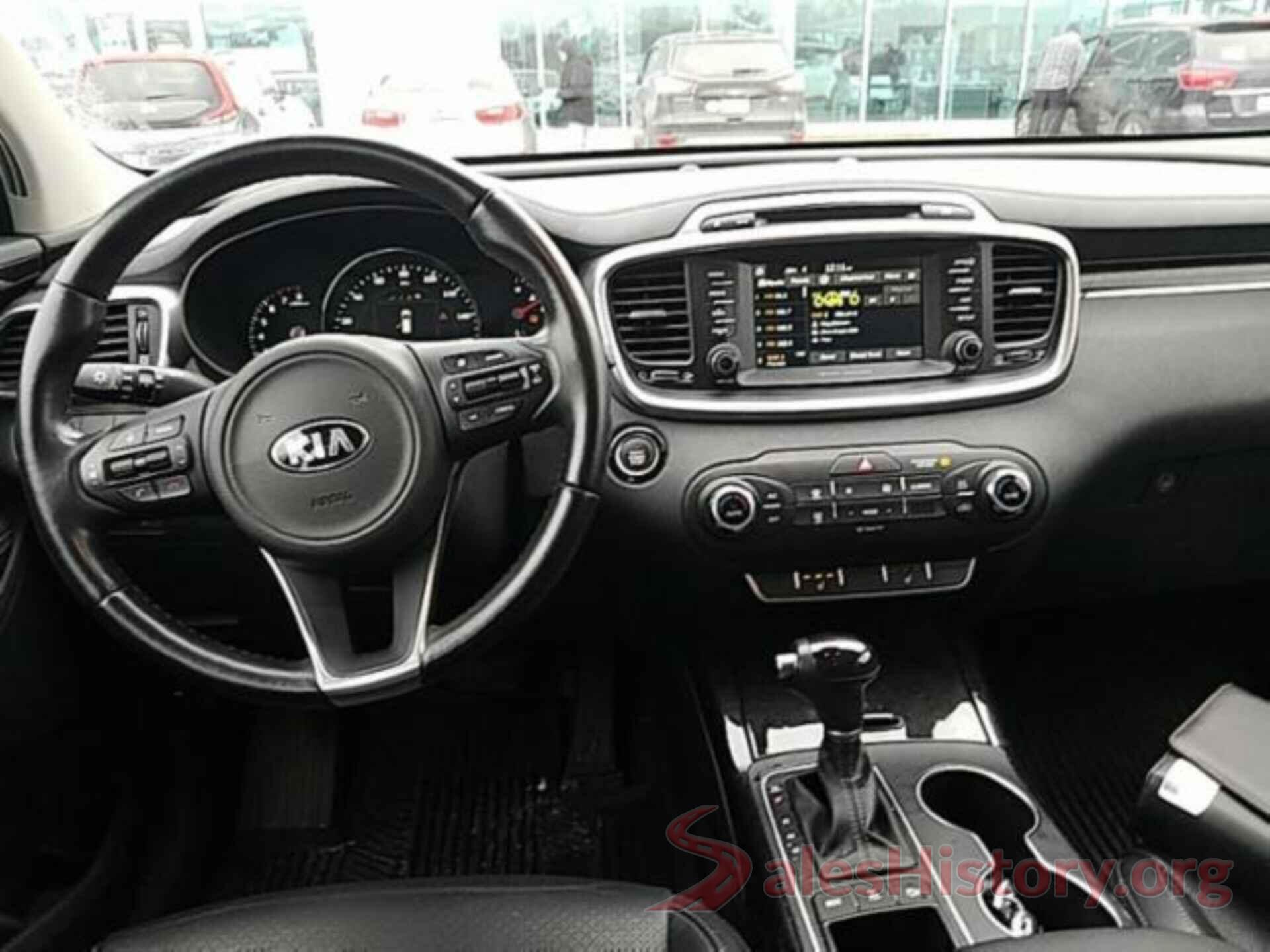 5XYPHDA57JG400657 2018 KIA SORENTO