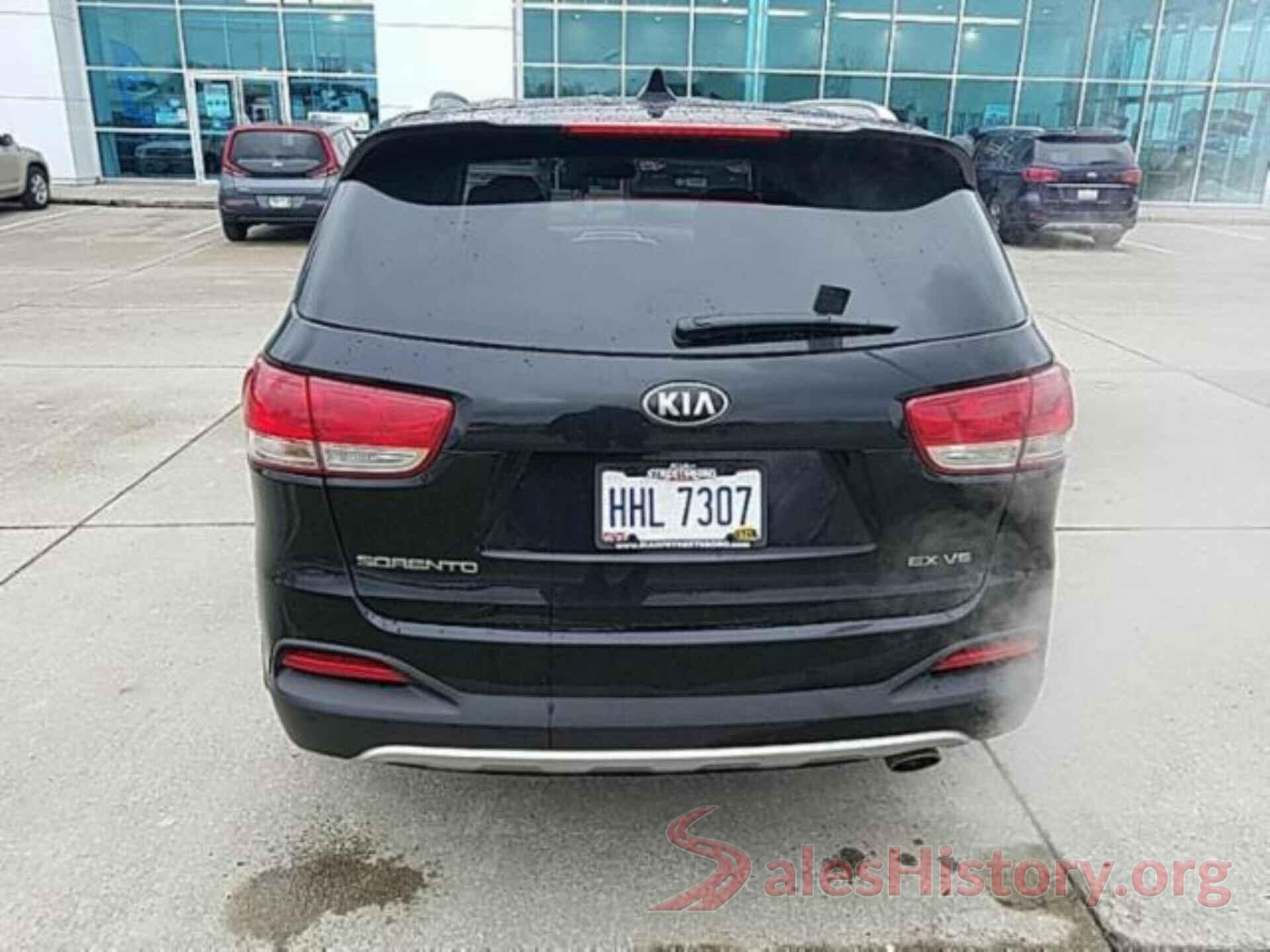 5XYPHDA57JG400657 2018 KIA SORENTO