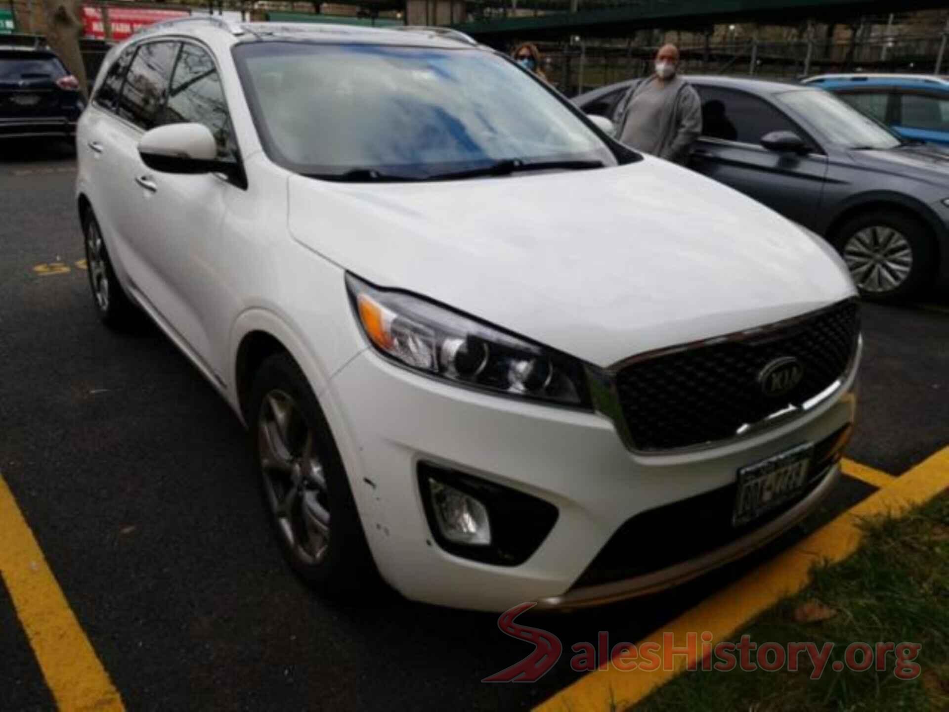 5XYPKDA50JG405913 2018 KIA SORENTO