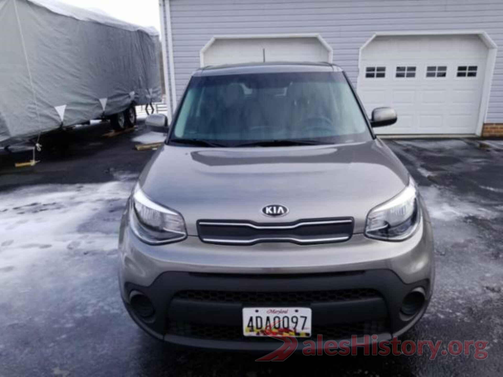 KNDJN2A28J7523972 2018 KIA SOUL