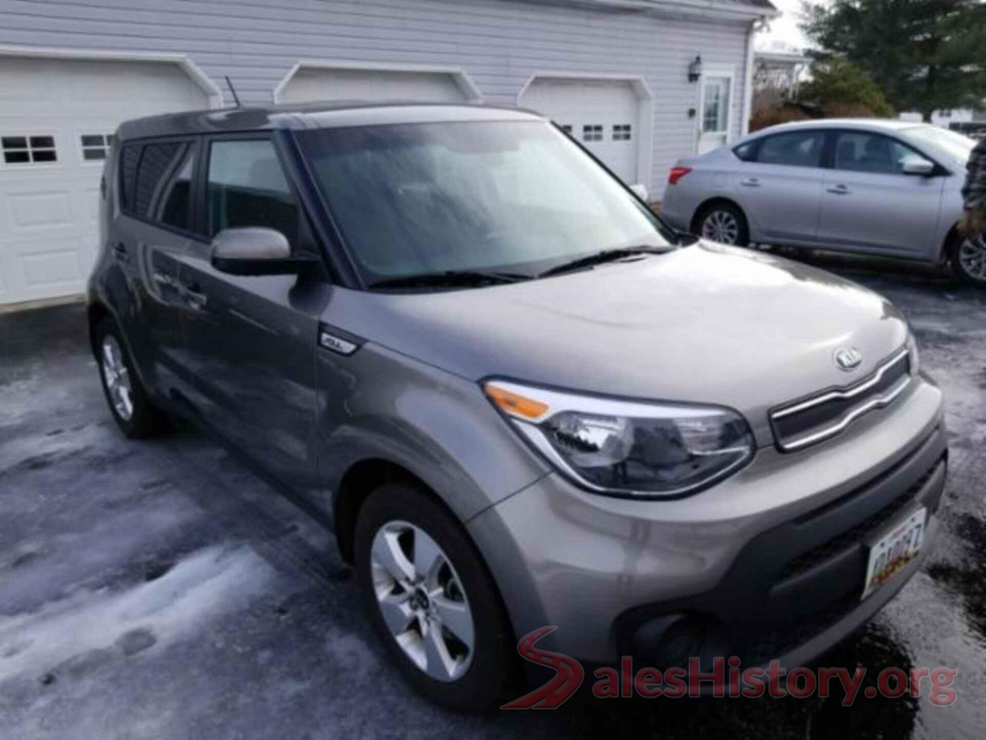 KNDJN2A28J7523972 2018 KIA SOUL