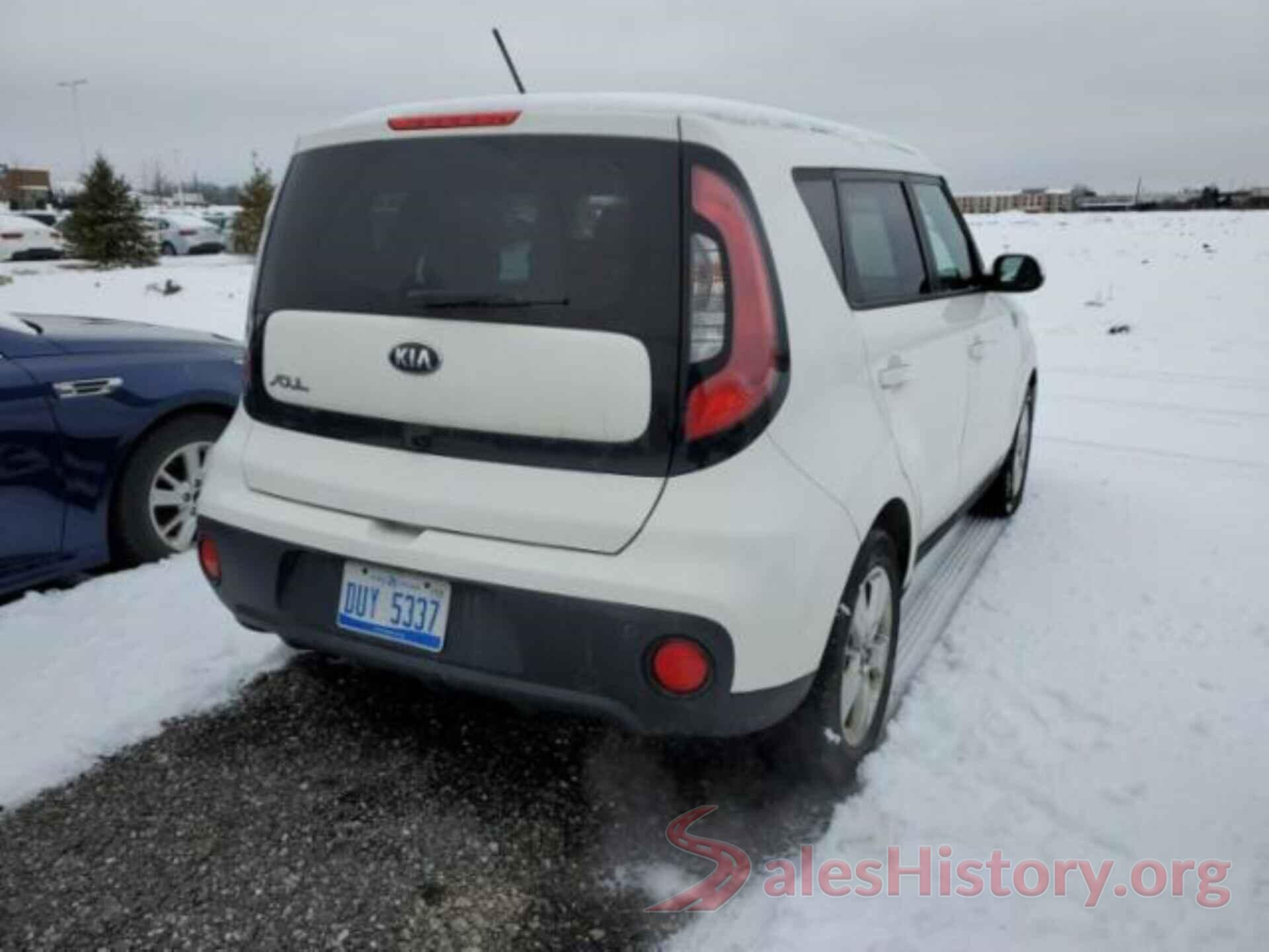 KNDJN2A24J7536119 2018 KIA SOUL