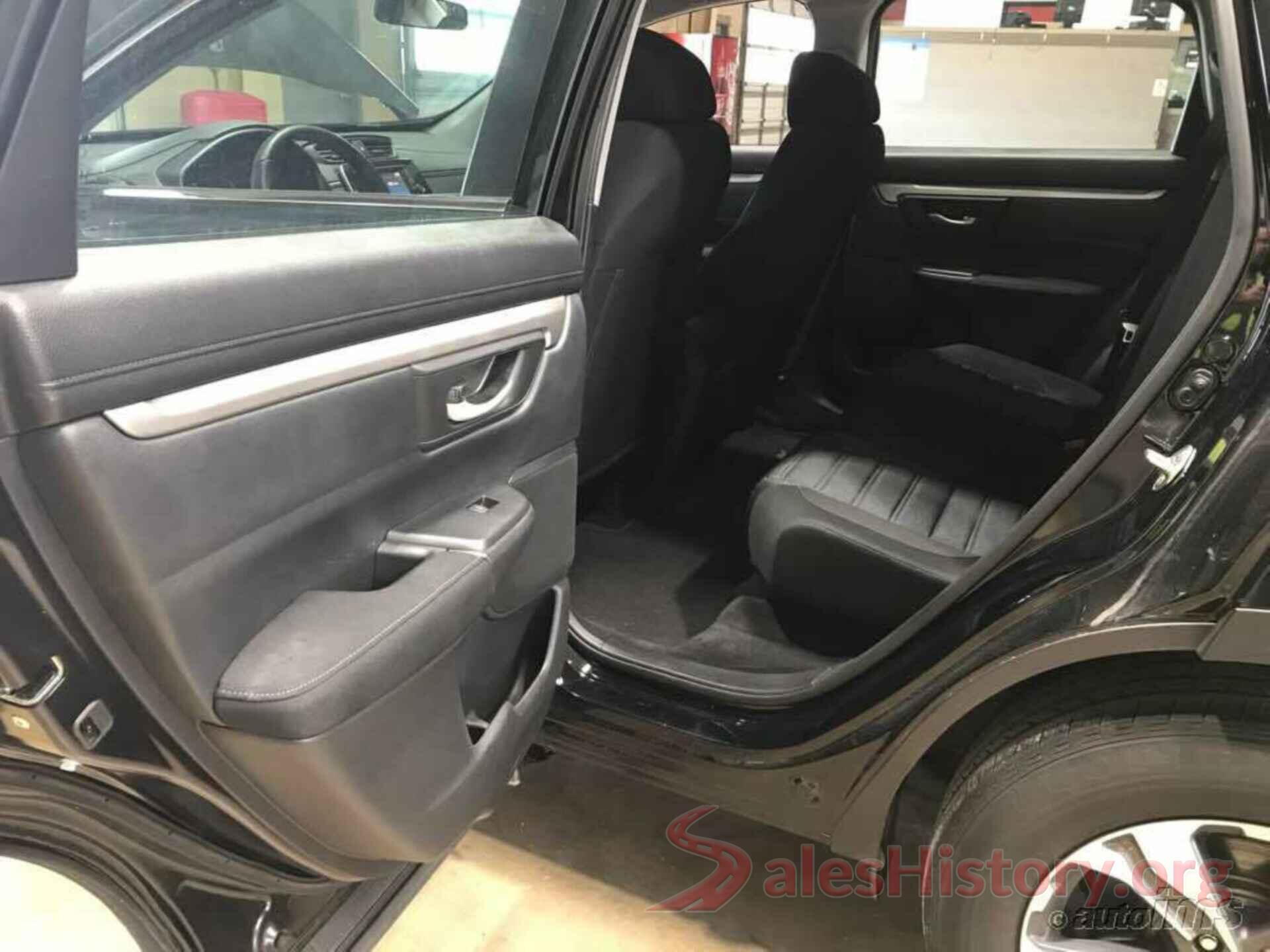 7FARW5H3XHE004592 2017 HONDA CR-V