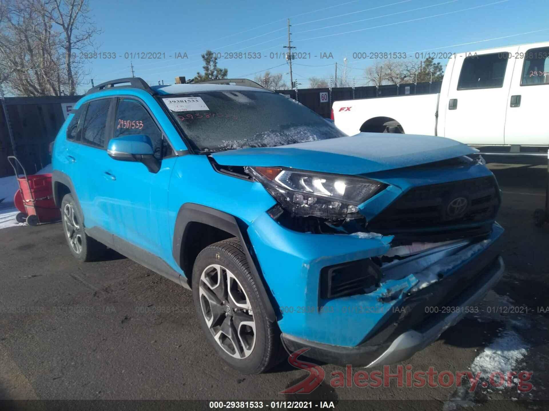 2T3J1RFV8MW156927 2021 TOYOTA RAV4